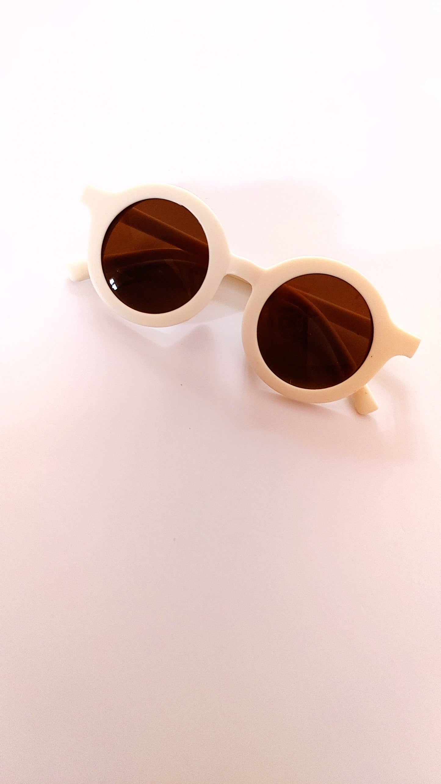 Lunette de soleil Neuf 0-10 ans