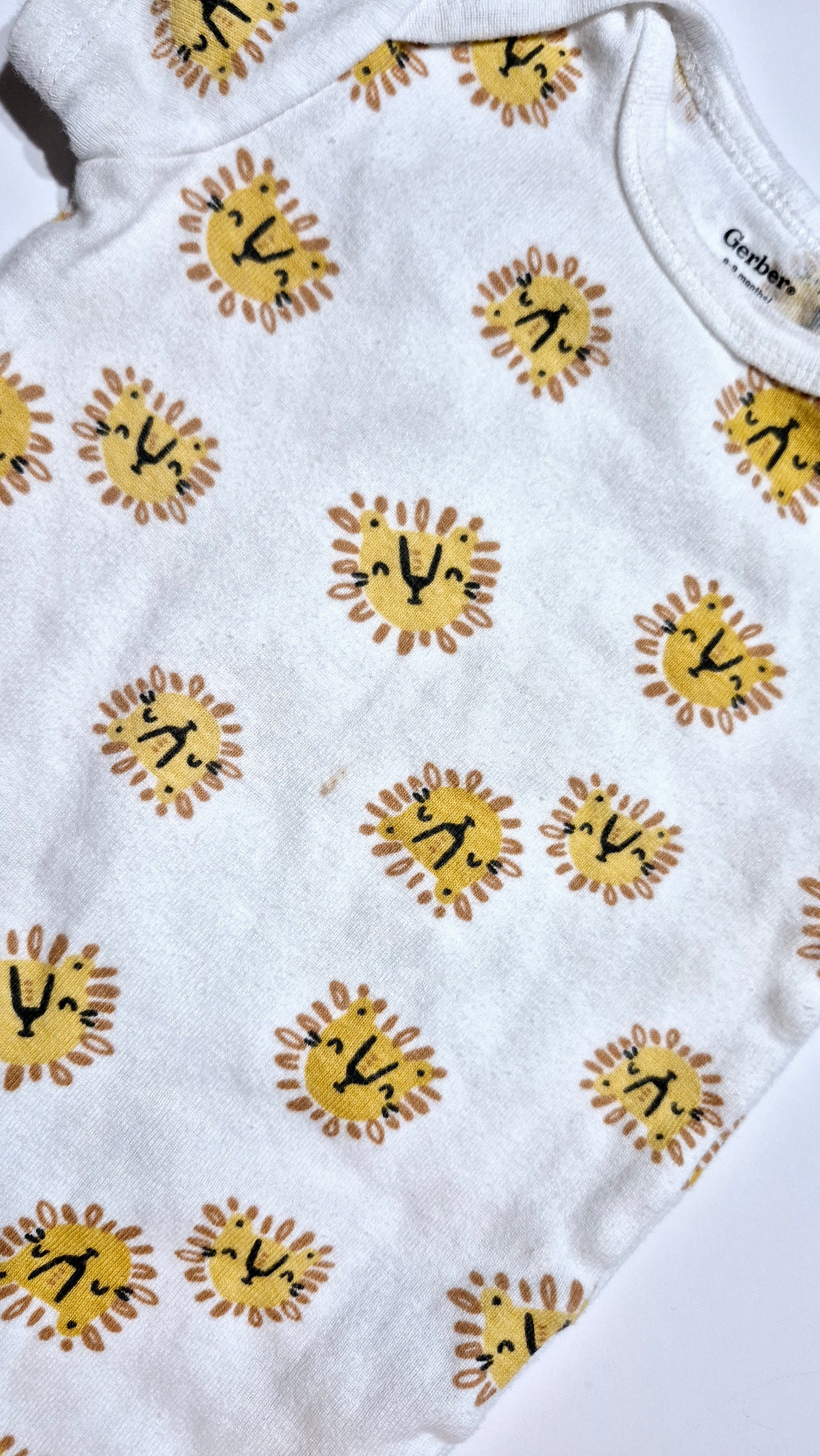 Cache Couche 6-9 mois Gerber (Imparfait voir photo)