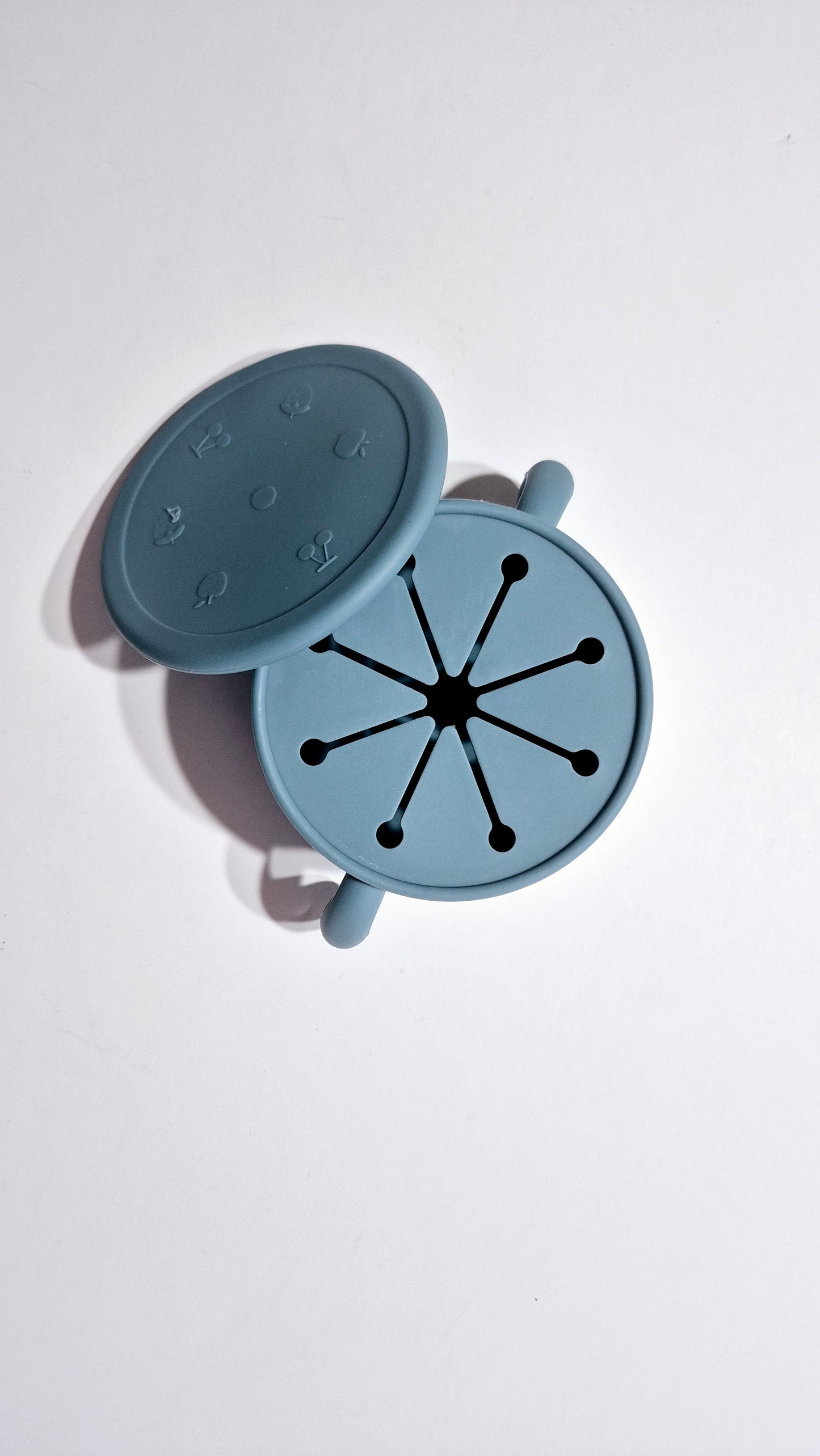 Bol sans gâchis avec couvercle