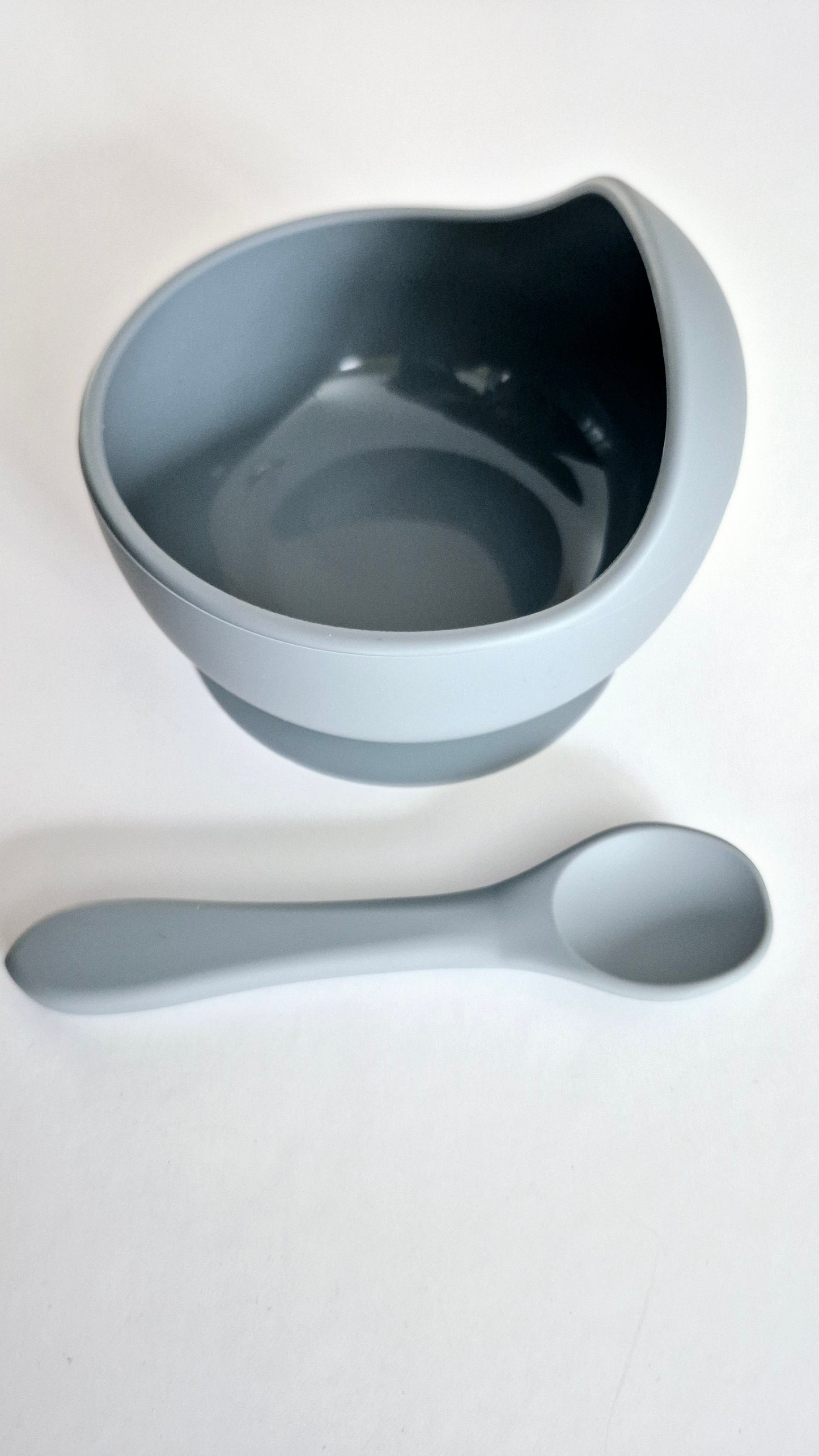 Bol et cuillère en silicone
