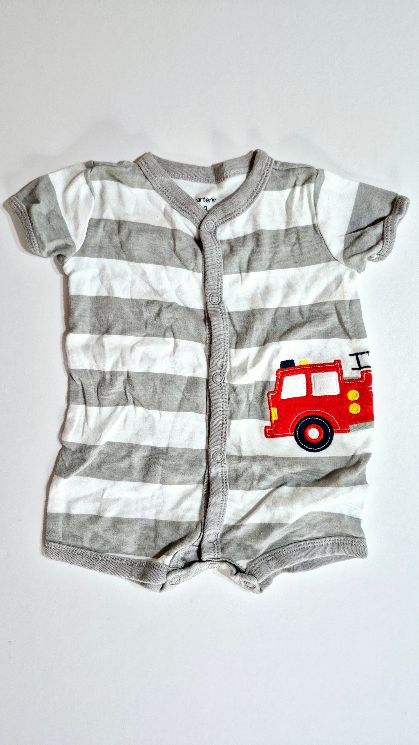 Une Pièce 3 mois Carter's