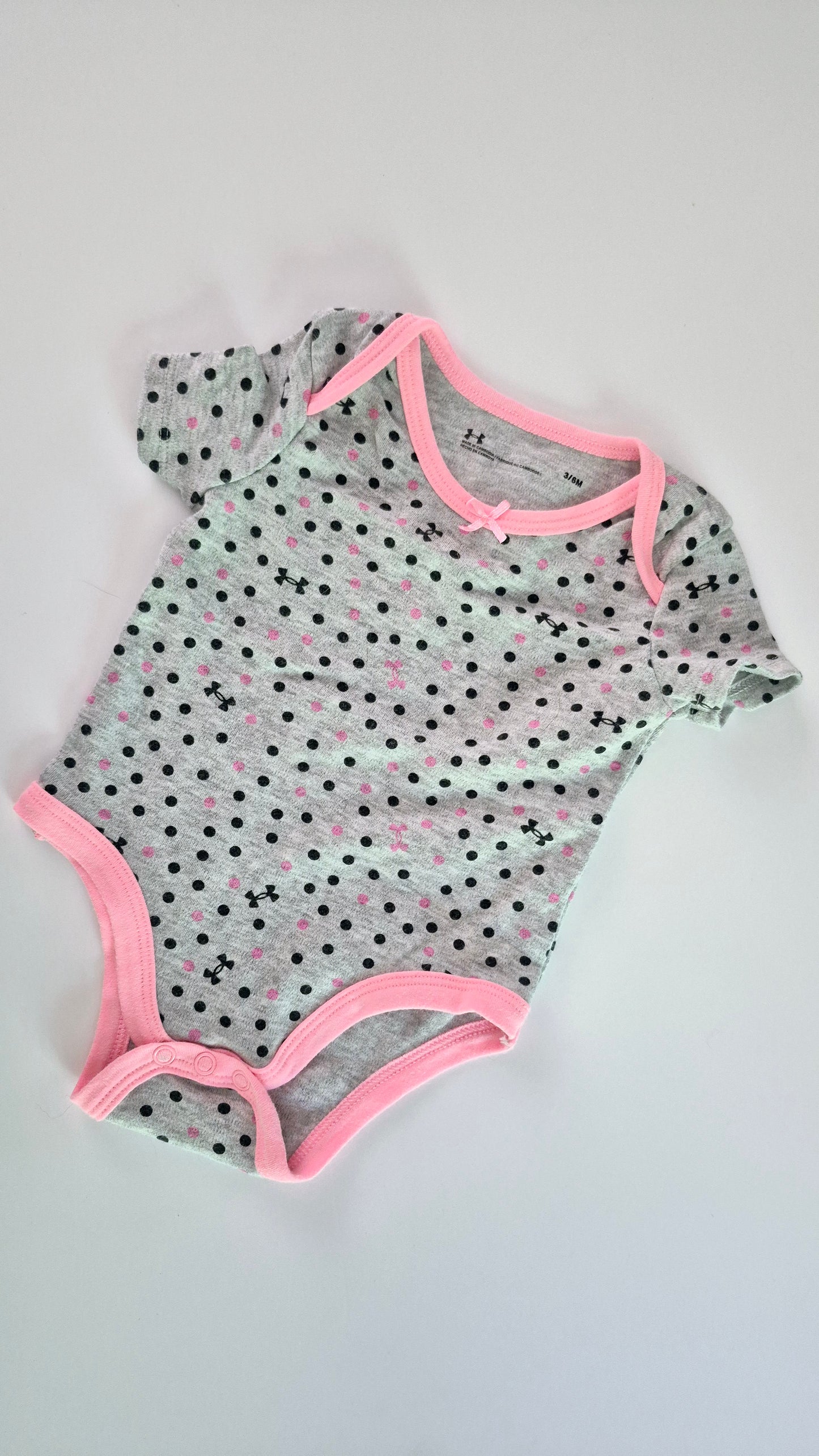 Cache Couche 3-6 mois UnderArmour