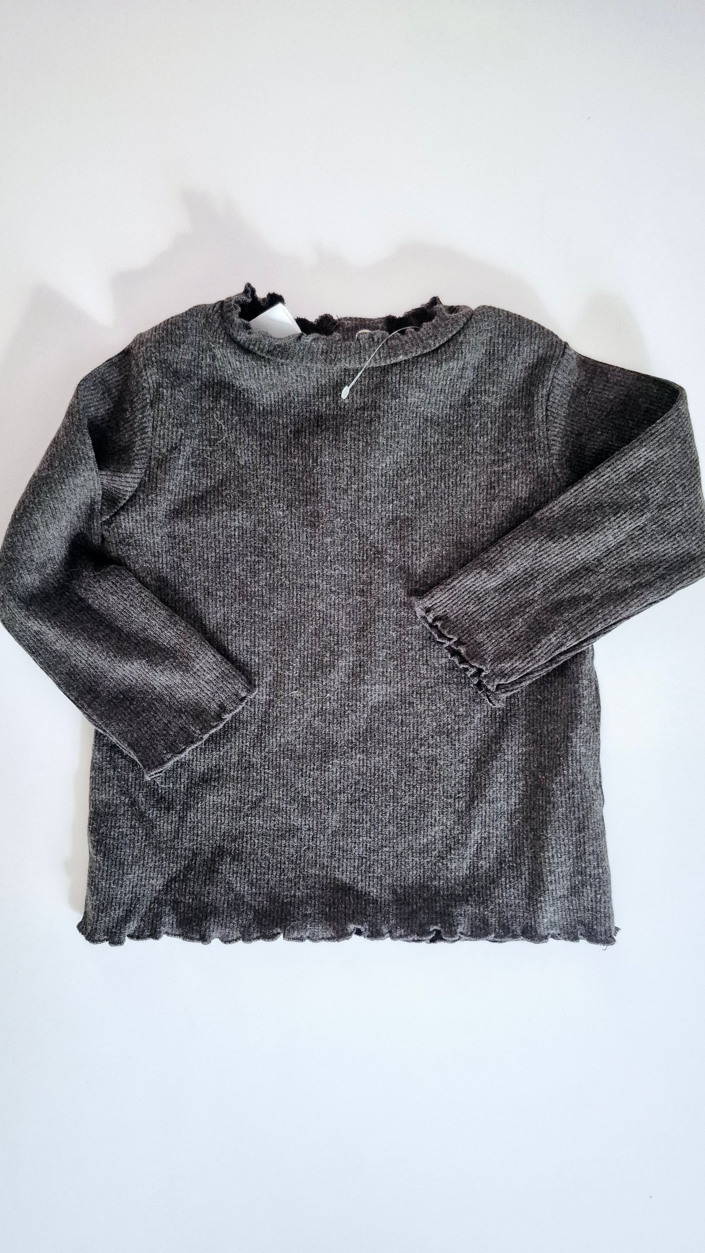 Chandail 3-6 mois Zara Neuf