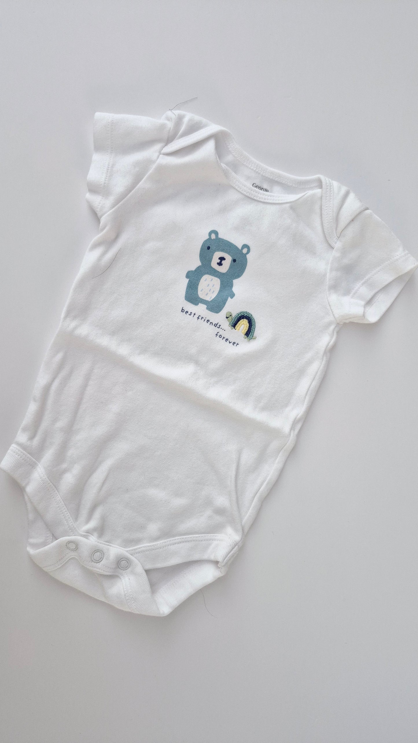 Cache Couche 3-6 mois George