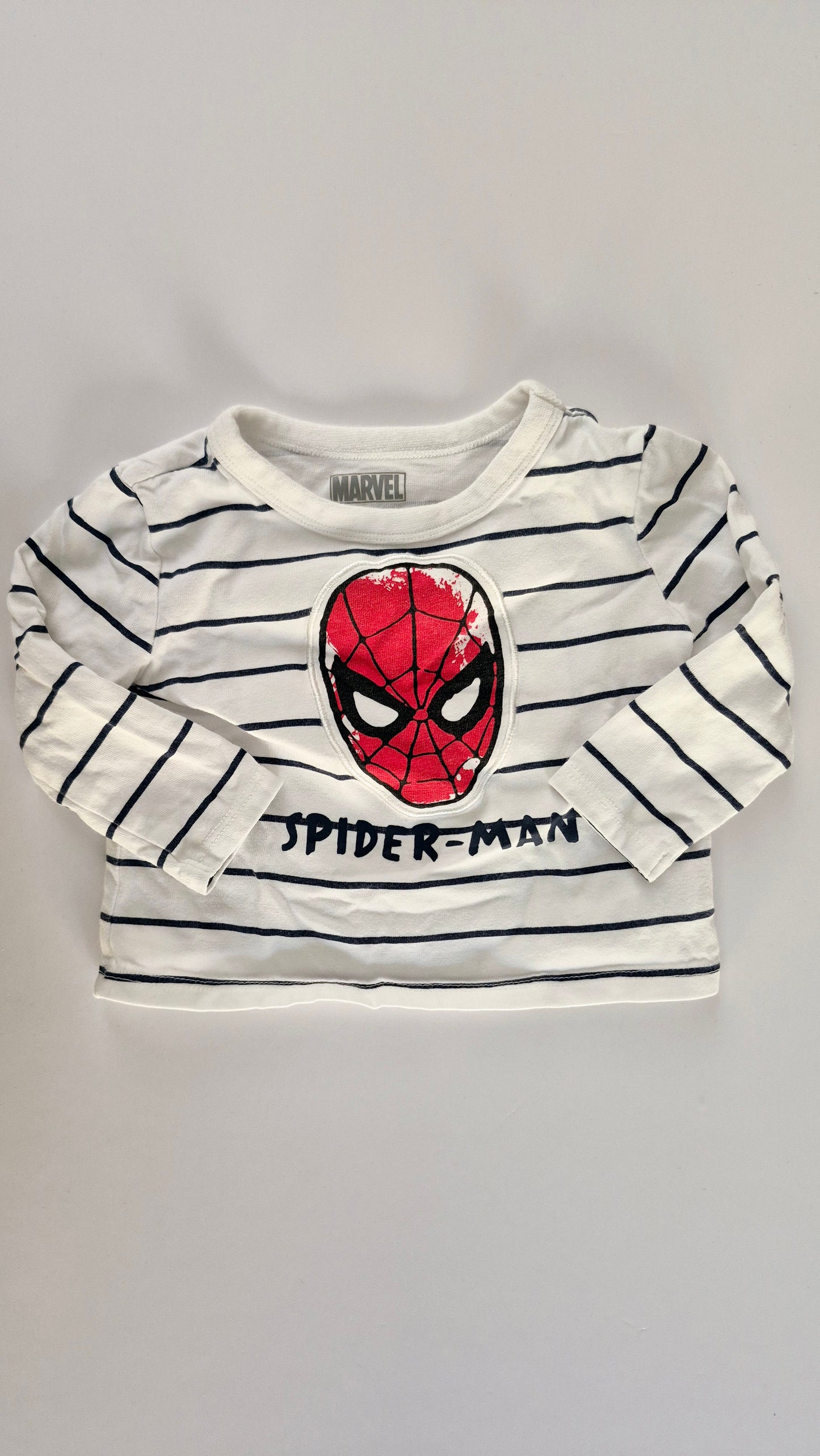 Chandail 3 mois Disney