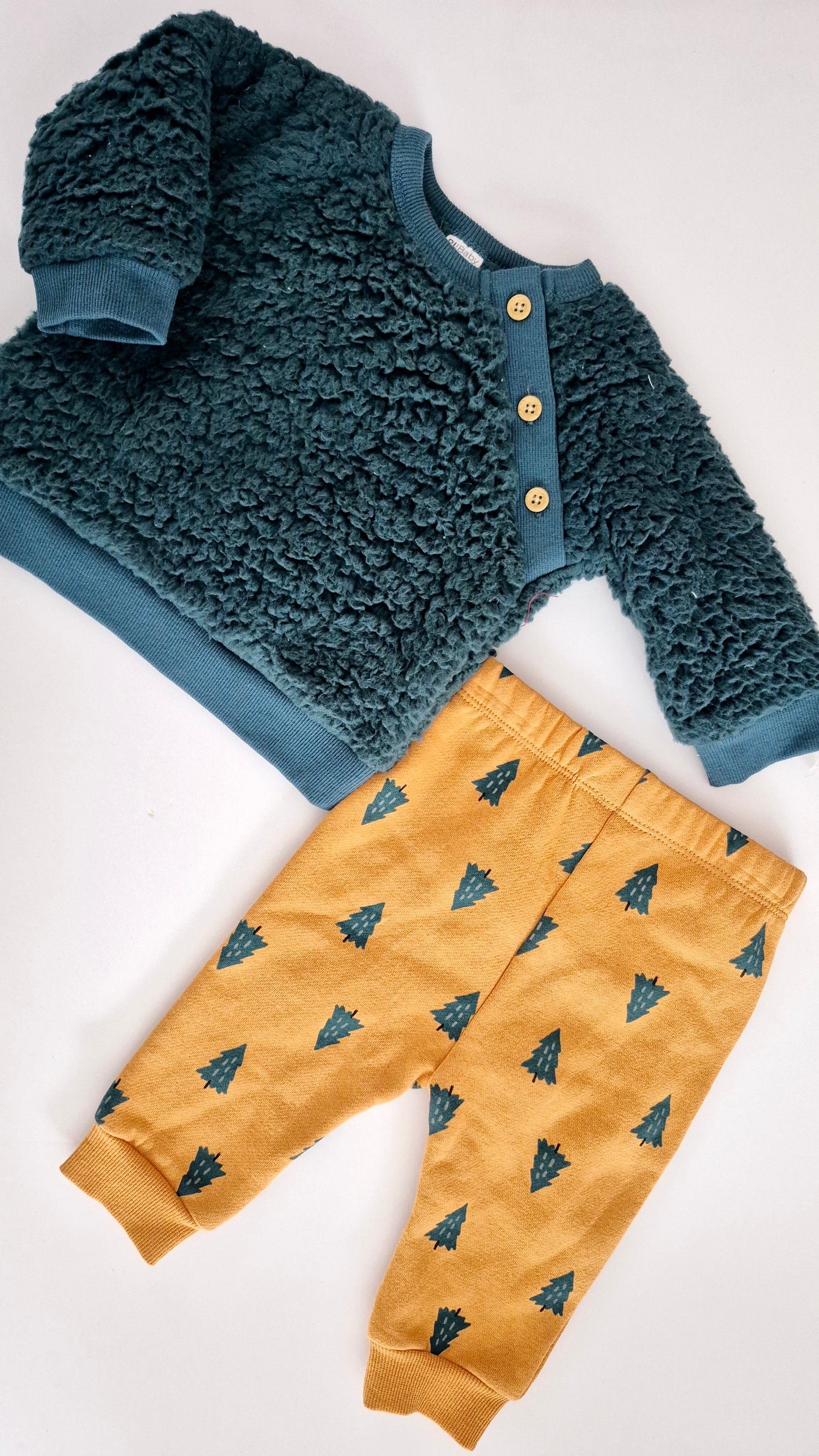 Ensemble 3 mois PLBaby Neuf