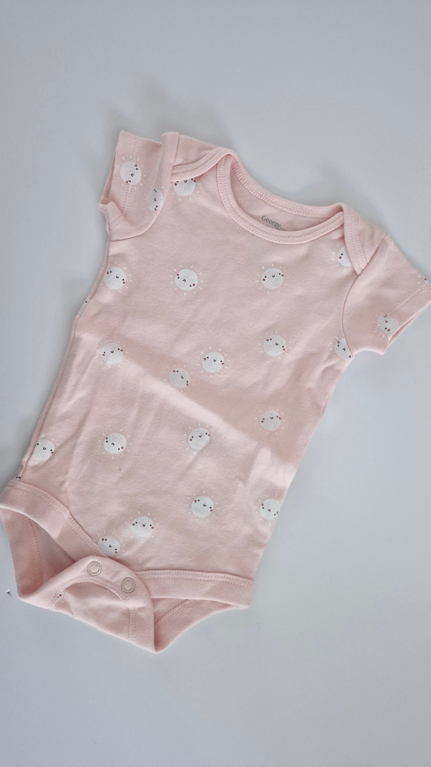 Cache Couche Nouveau-Né George