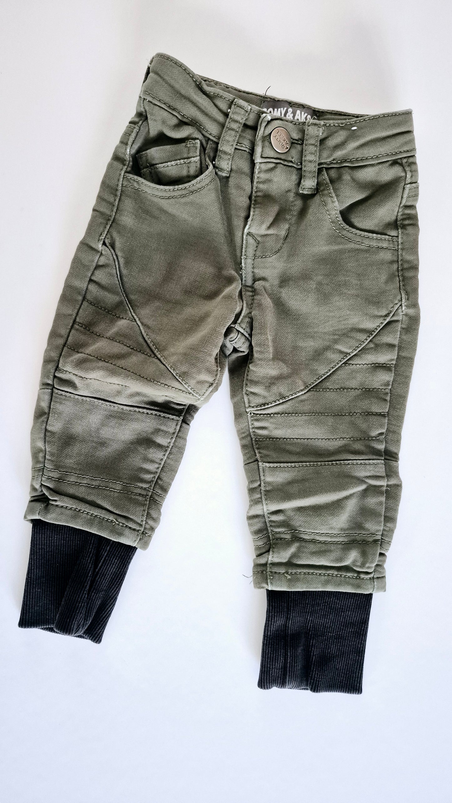Pantalon 6-9 mois Romy et Aksel