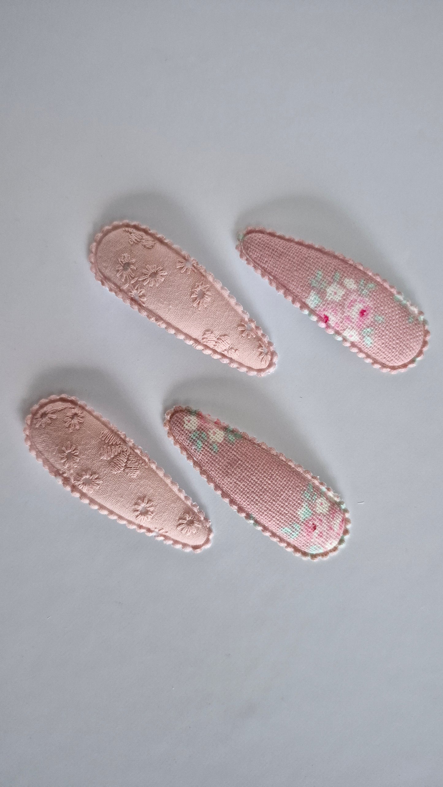 Pinces à Cheveux Neuves