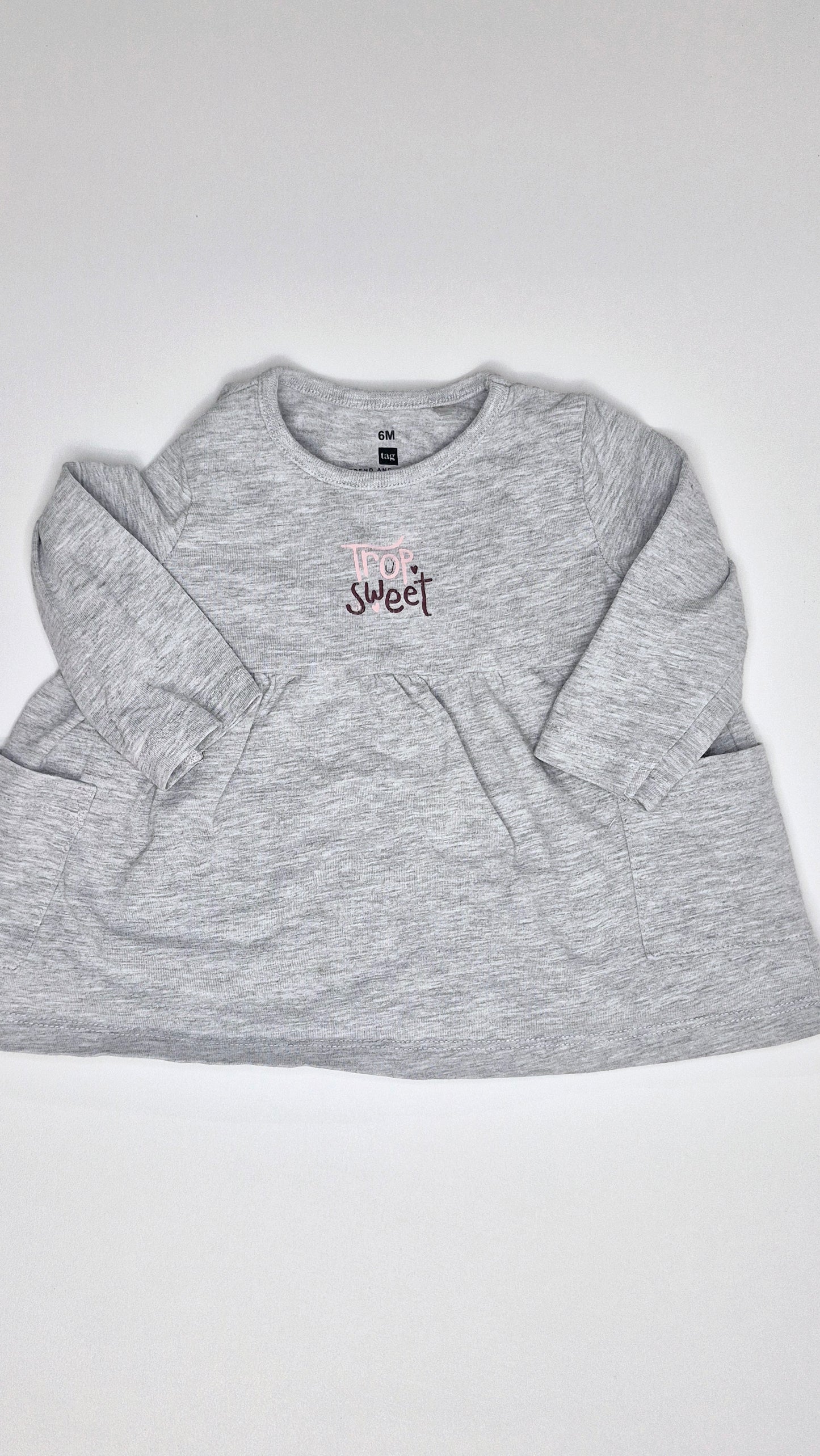 Robe 6 mois Tag