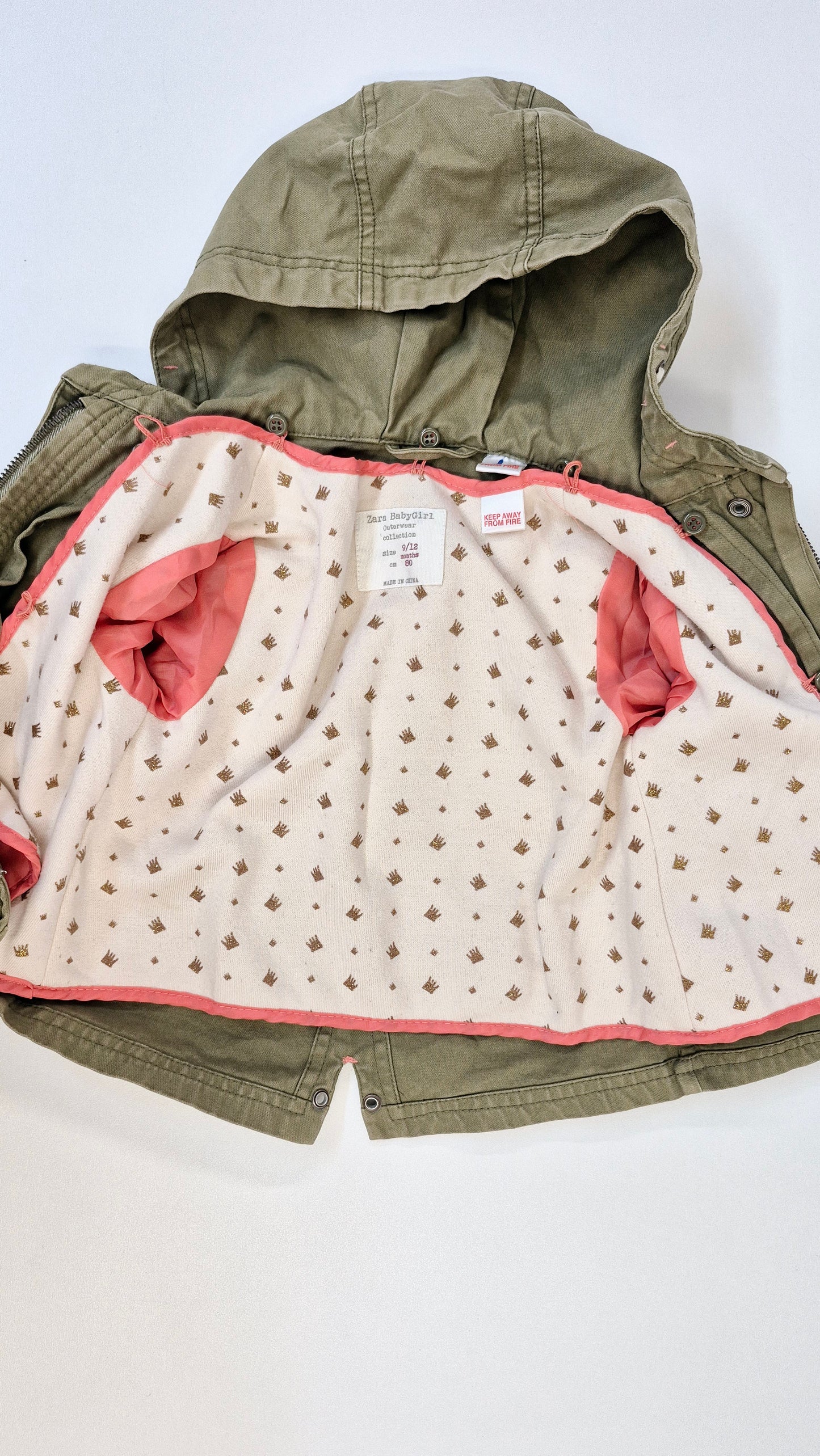 Manteau avec doublure qui s'enlève 9-12 mois Zara (Fait Grand)