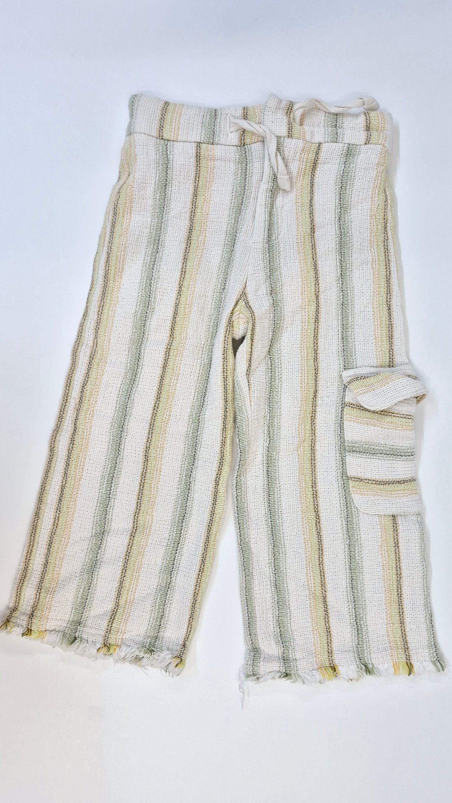 Pantalon 5T Zara (Sans étiquette)