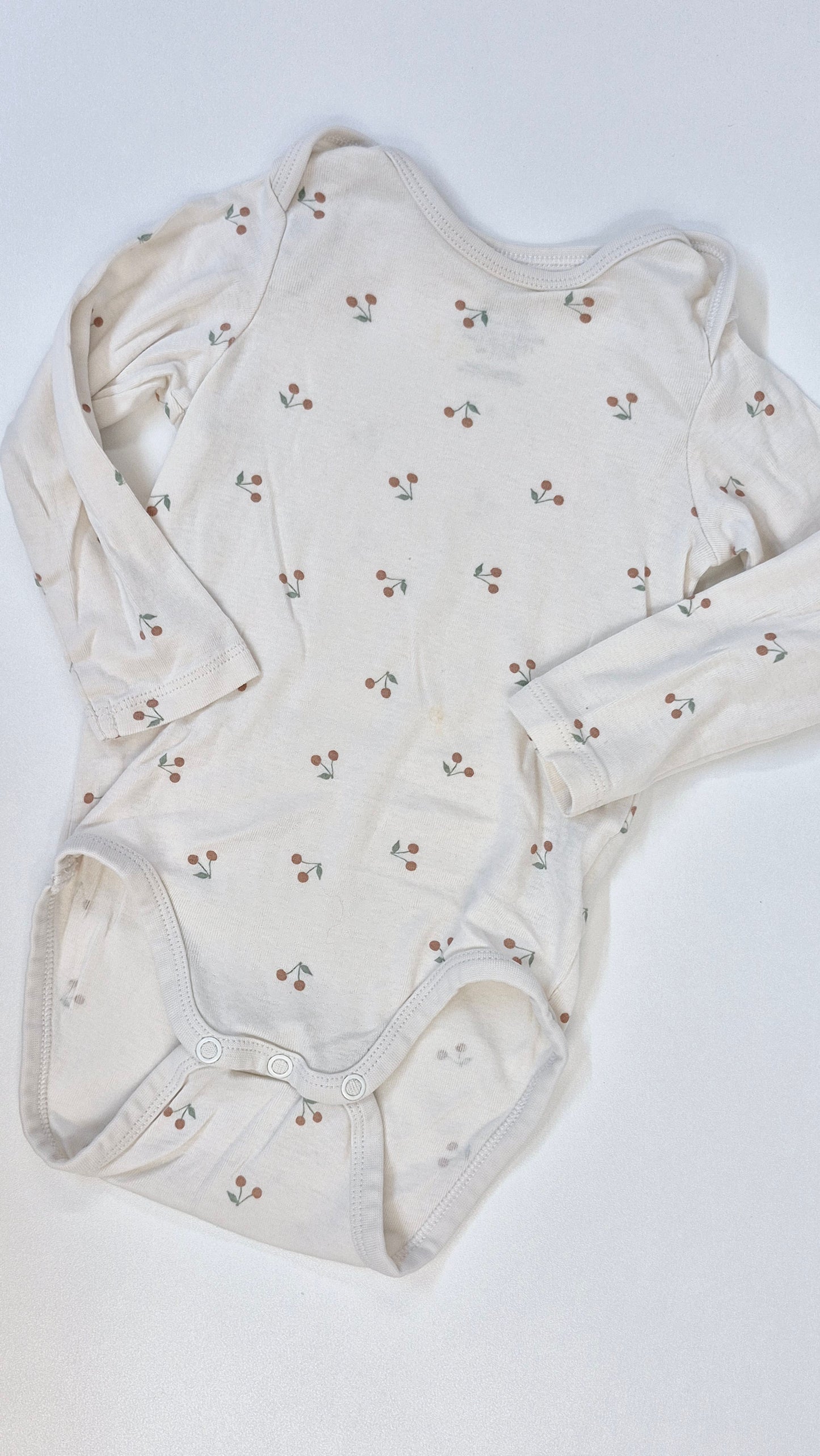 Cache Couche 9-12 mois H&M (Imparfait voir photo)