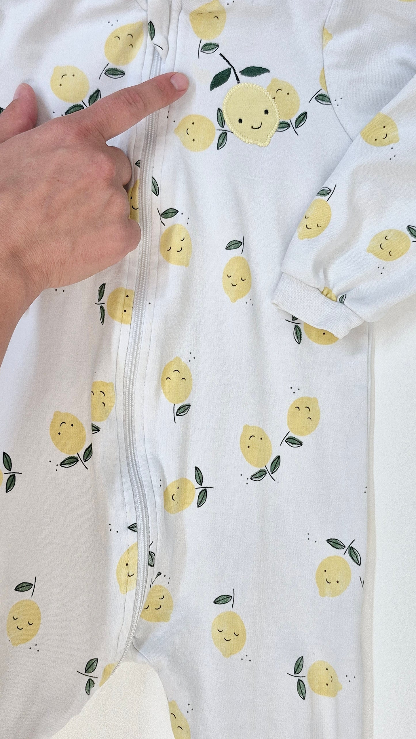 Pyjama 24 mois Pekkle (Imparfait léger voir photo)