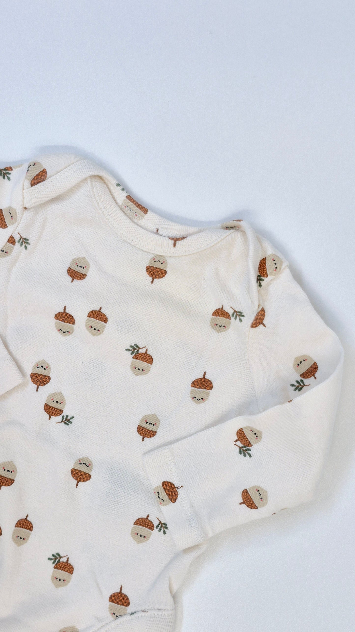 Cache Couche 0-3 mois Old Navy (Imparfait voir photo)