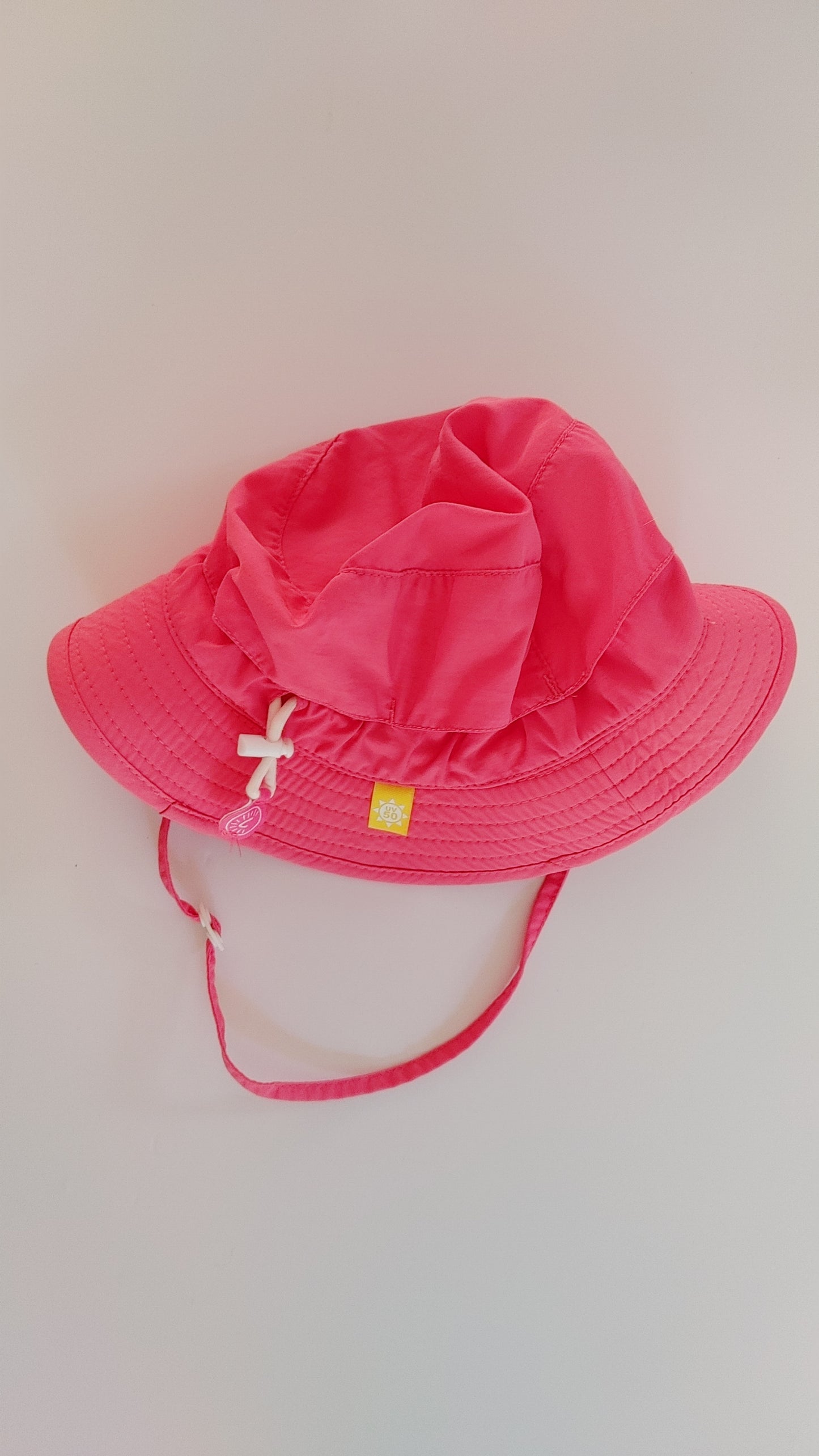 Chapeau 12-18 mis UV Calikids