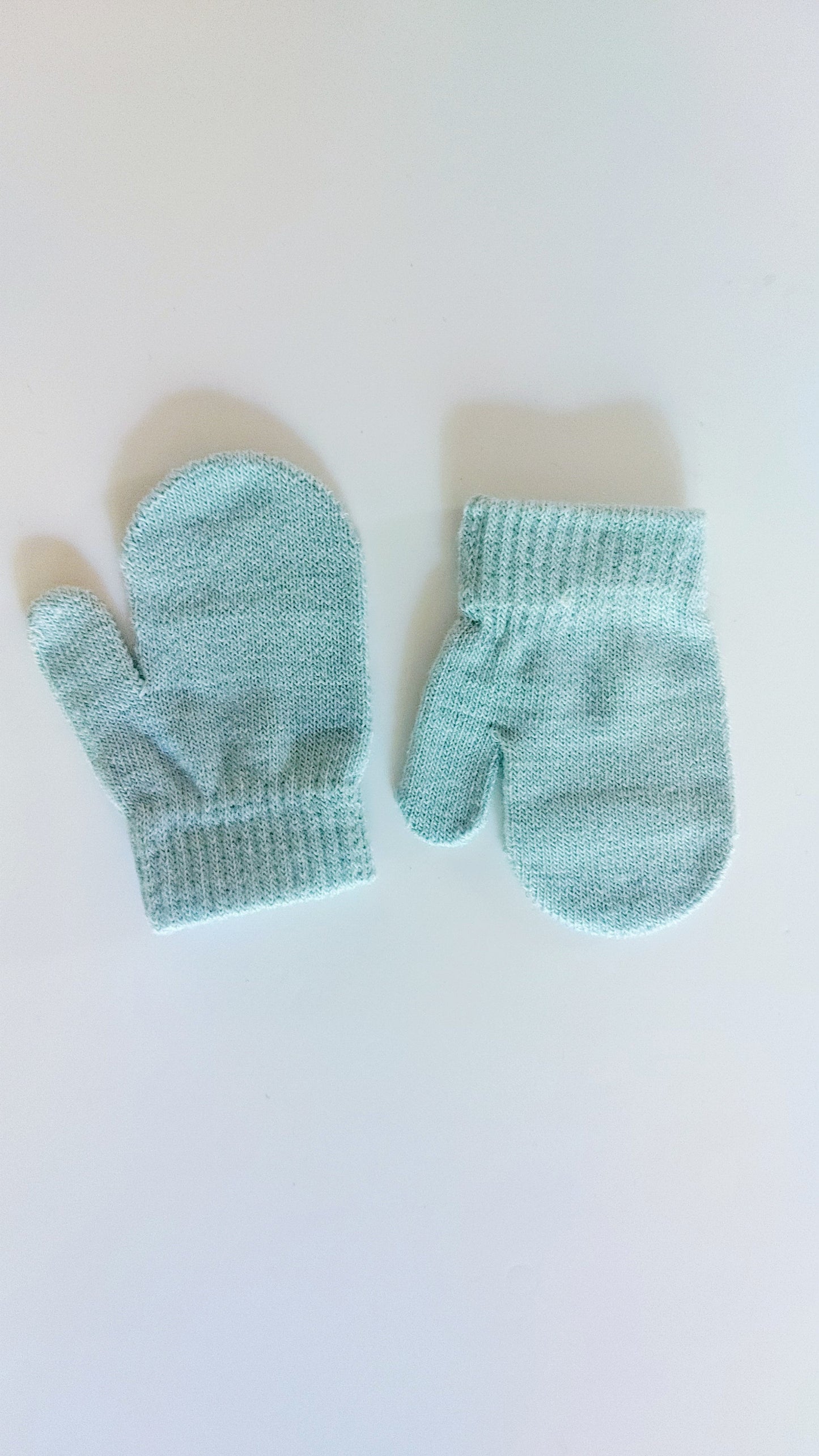 Mitaine Bébé Neuf (Bleu Pâle)