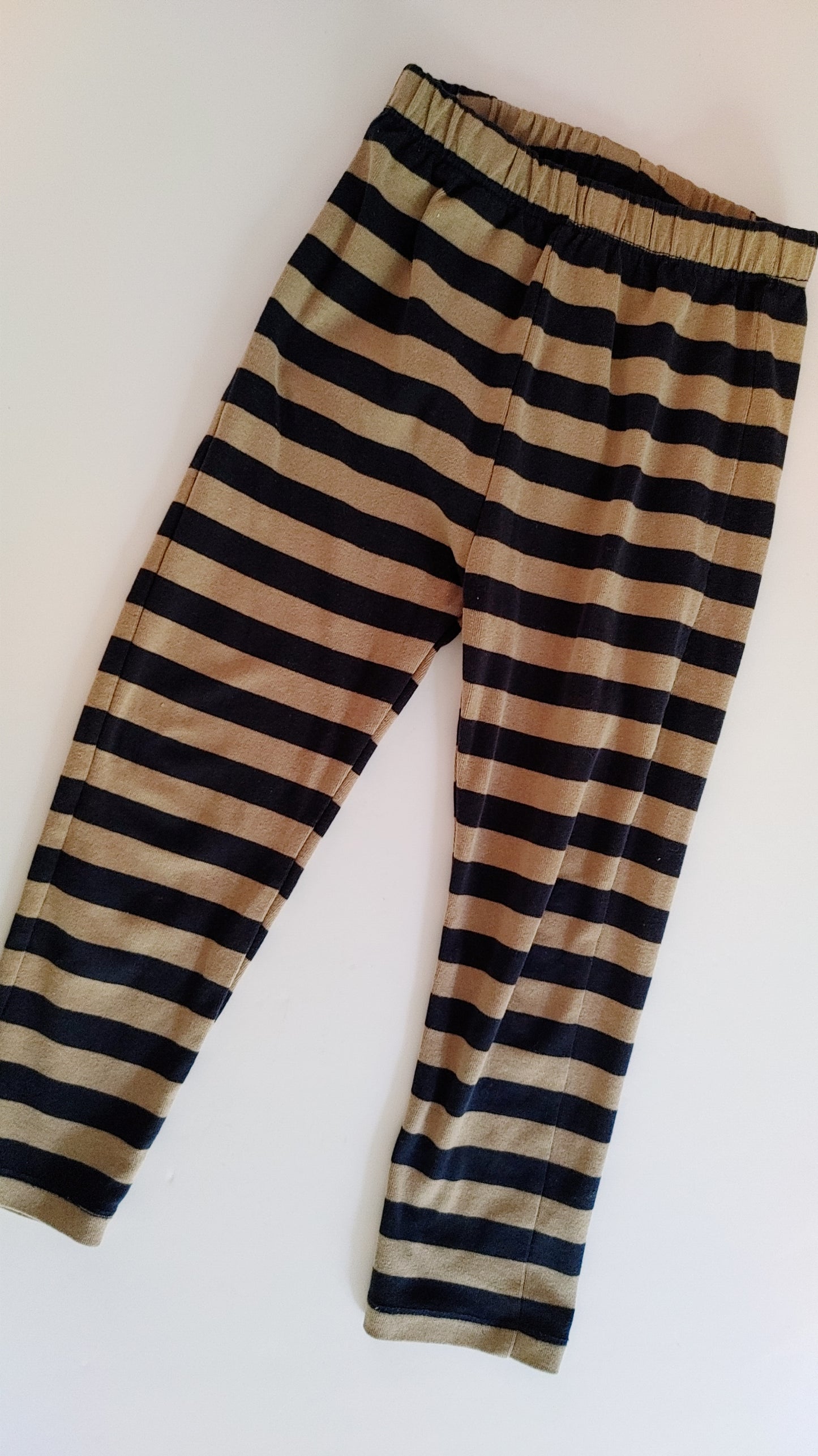 Pantalon 4-5T Zara