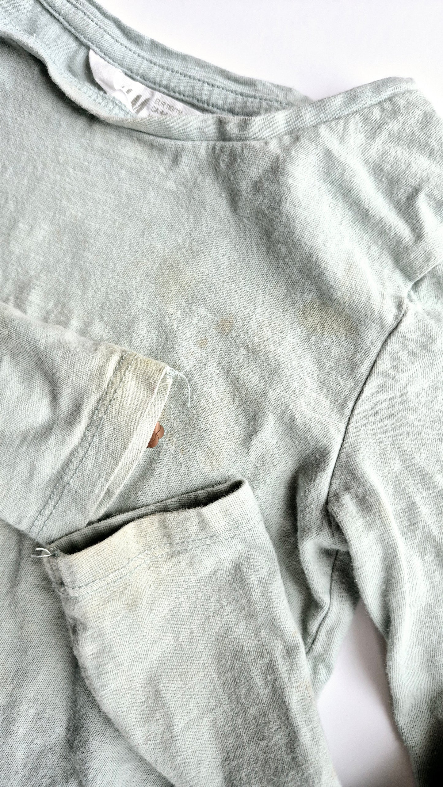 Chandail 4-6T H&M (Imparfait voir photo)