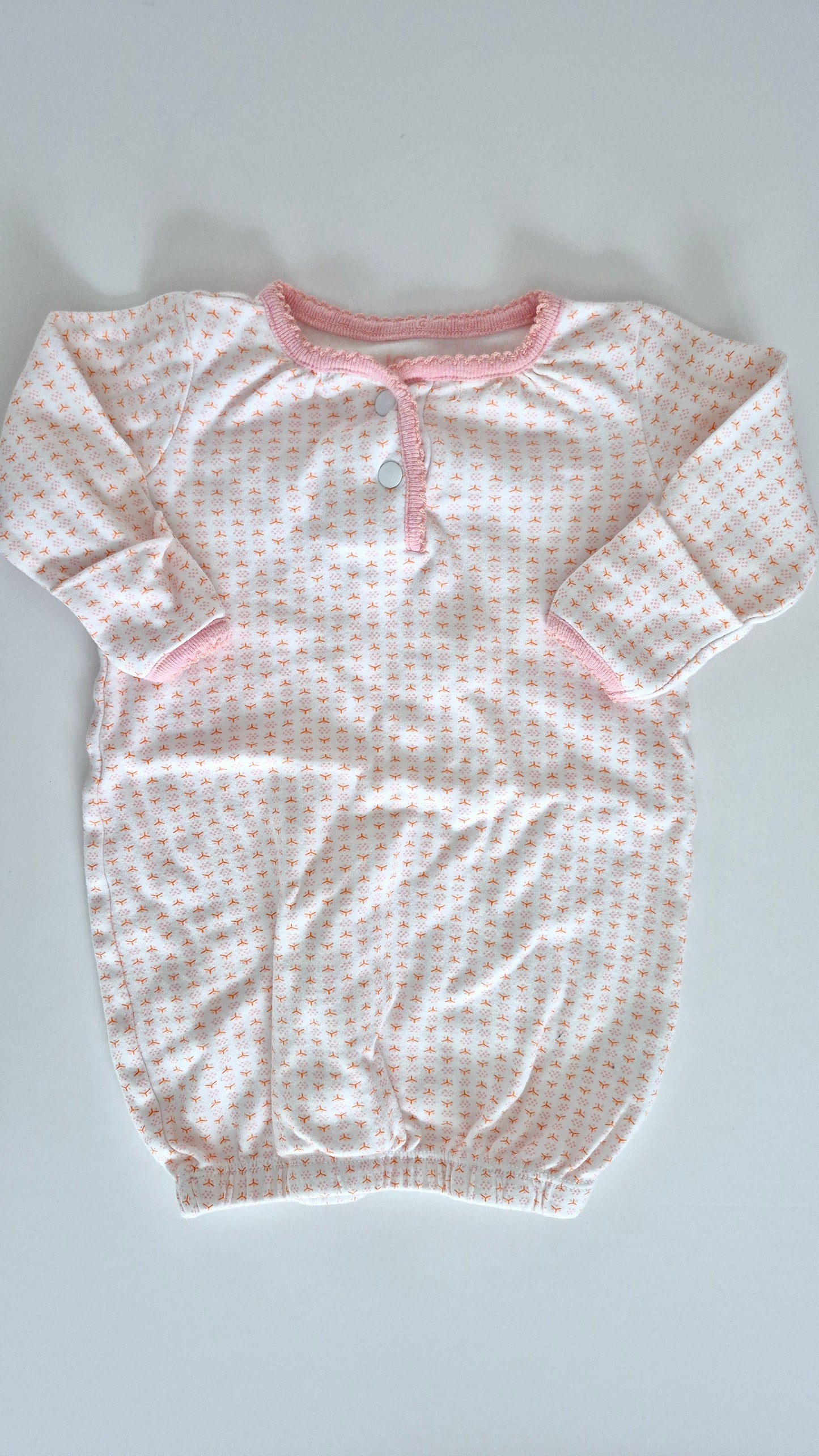 Dormeuse 0-3 mois (Imparfait tachebleger au col)