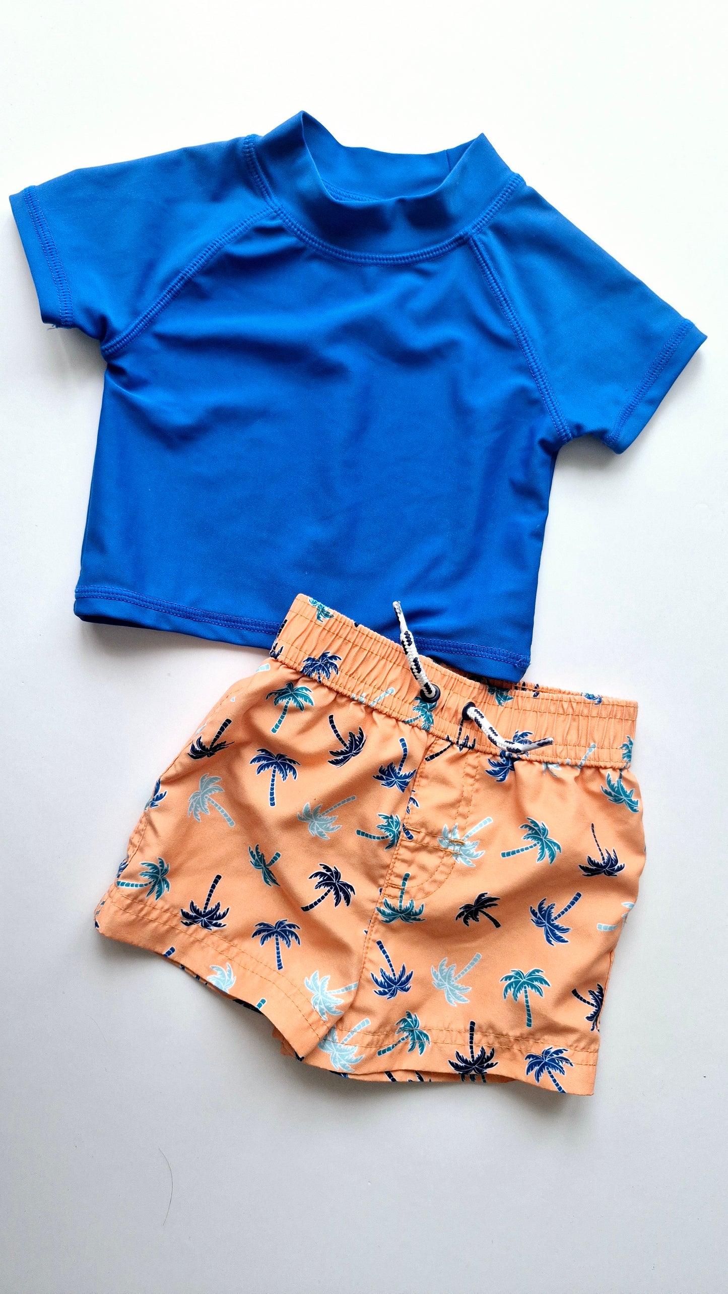 Maillot De Bain 3-6 mois (haut KoalaBaby bas George)