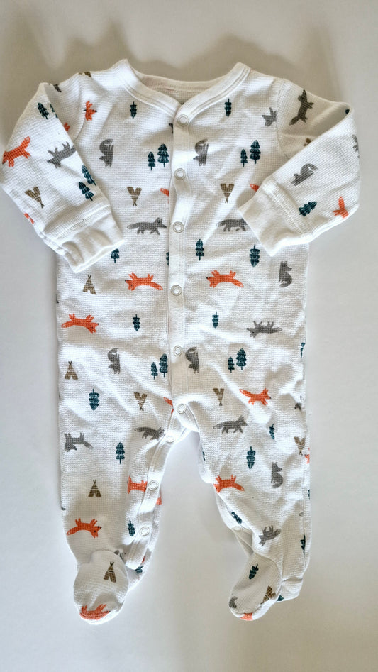 Pyjama 6 mois Carter's (Imparfait voir photo)