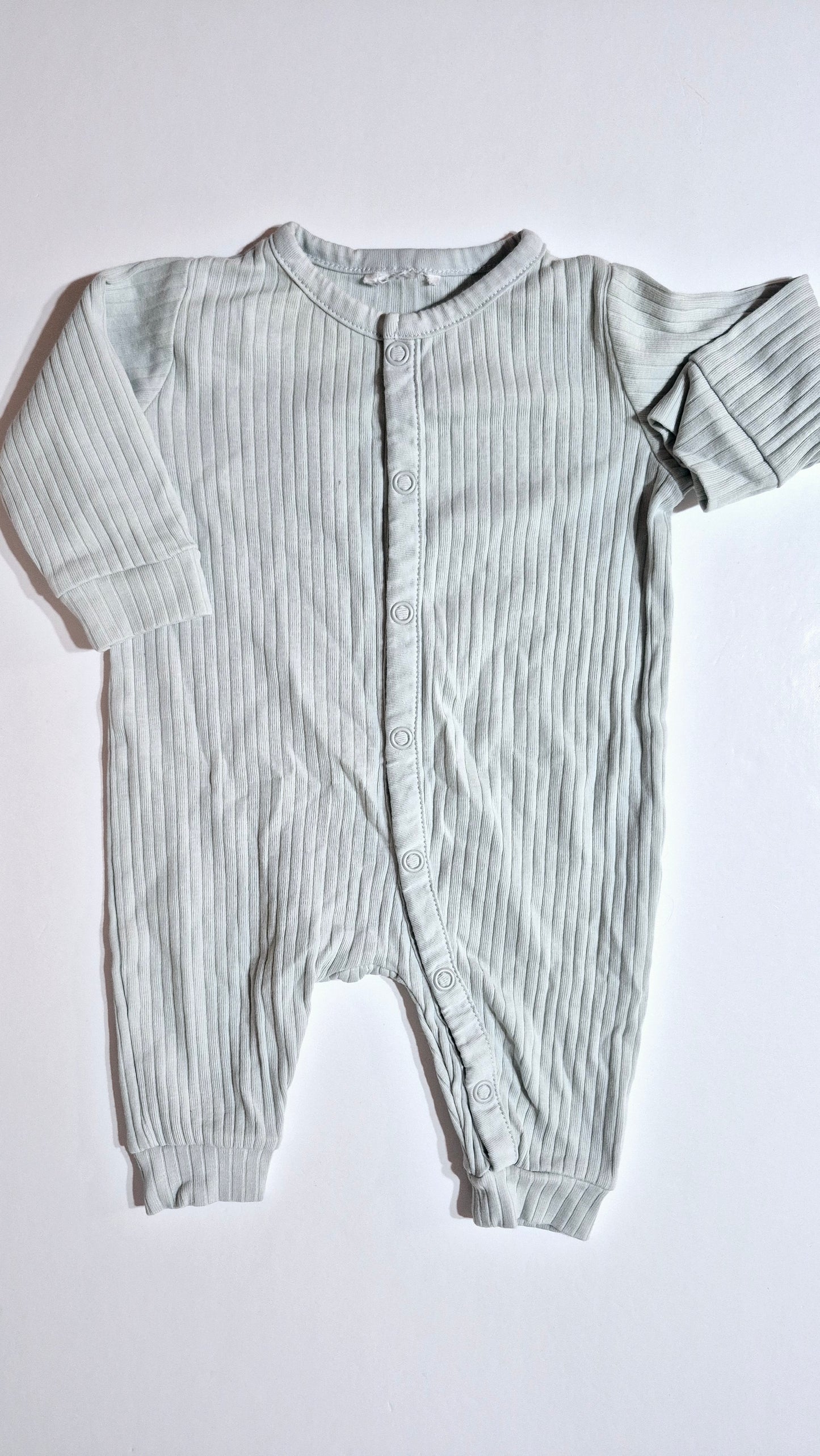 Pyjama 2-4 mois H&M (sans étiquette)