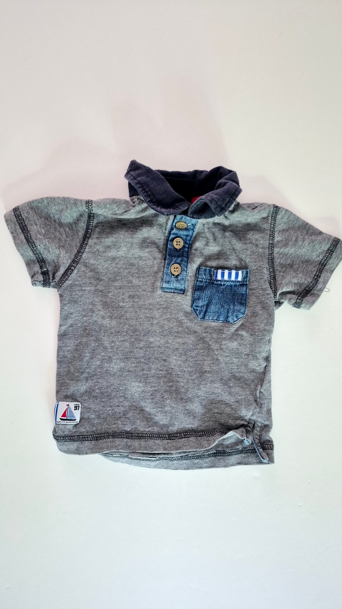 Chandail 9 mois Le Chat Botté