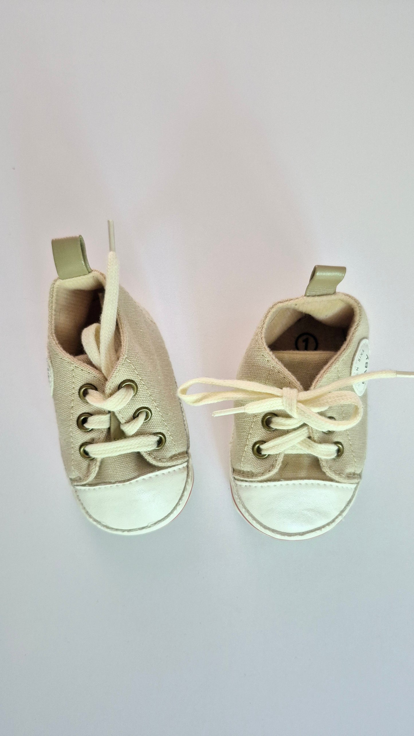 Chaussures Pointure 1