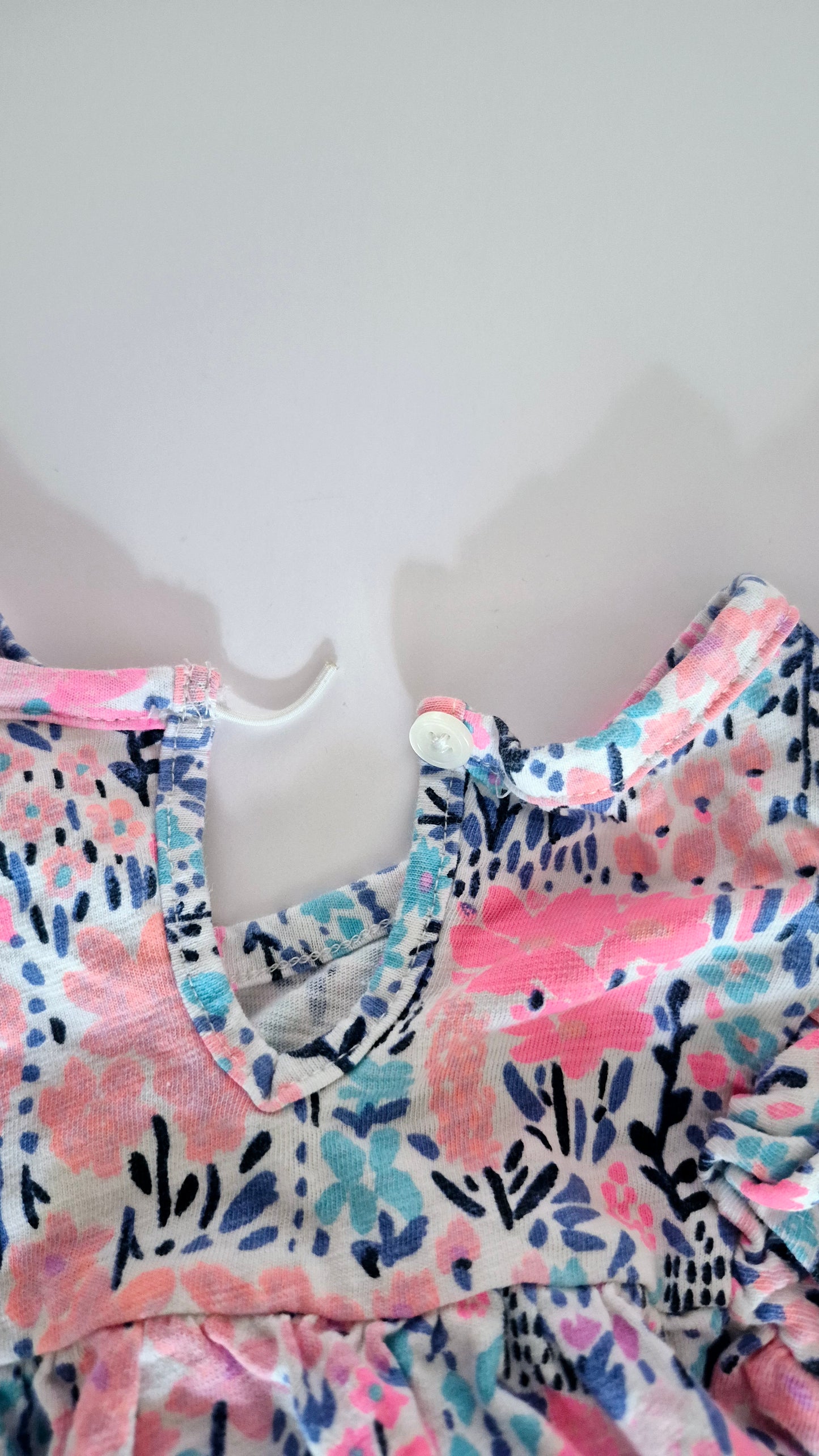 Chandail 18 mois OshKosh (Imparfait voir photo)