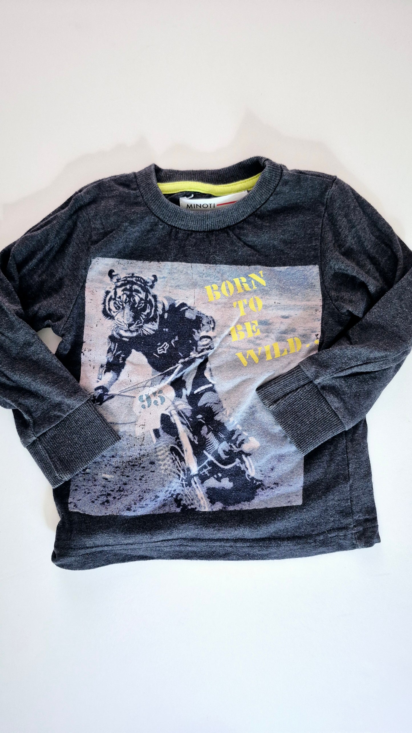 Chandail 18 mois Minoti