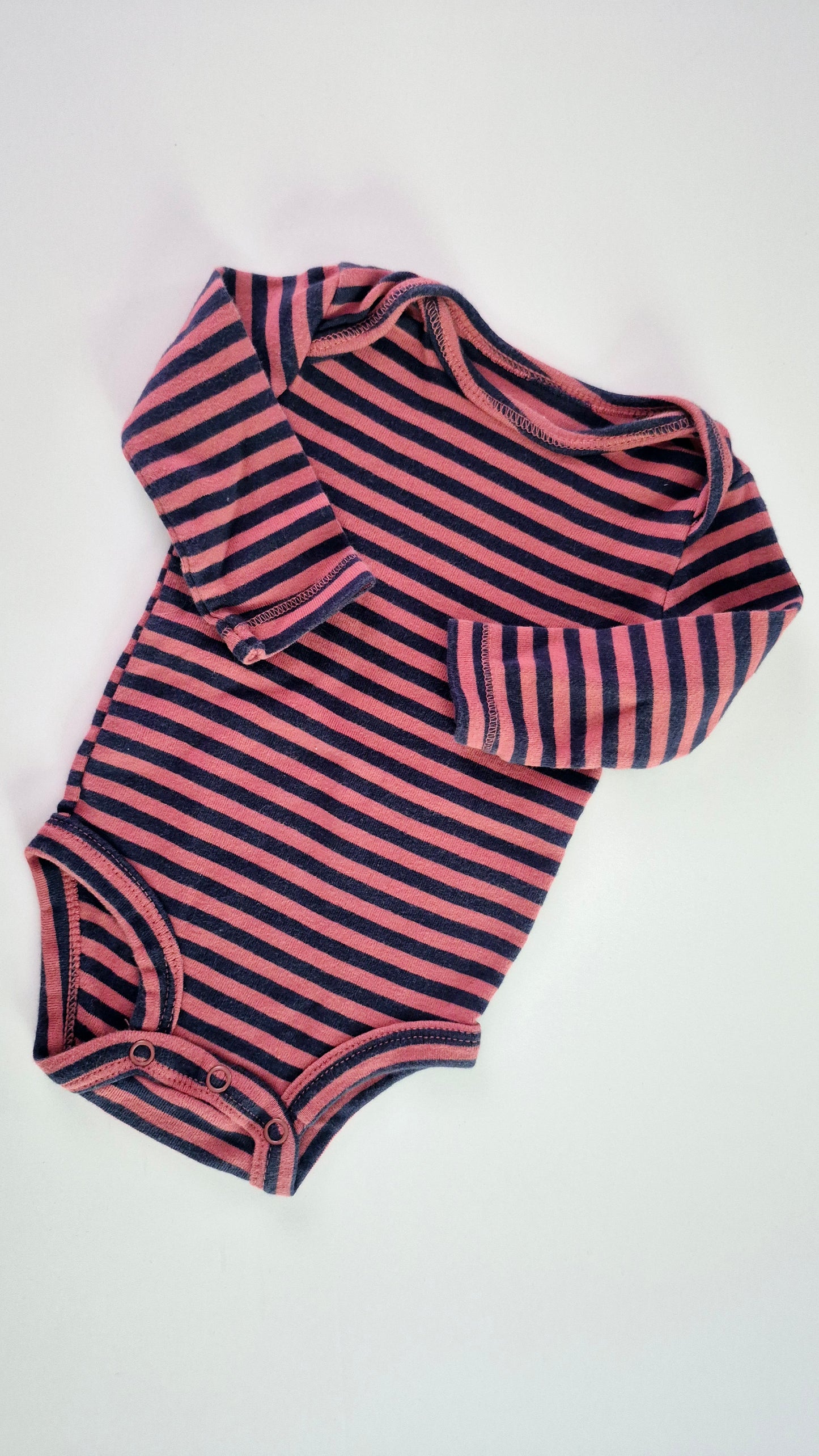 Cache Couche 3 mois Carter's