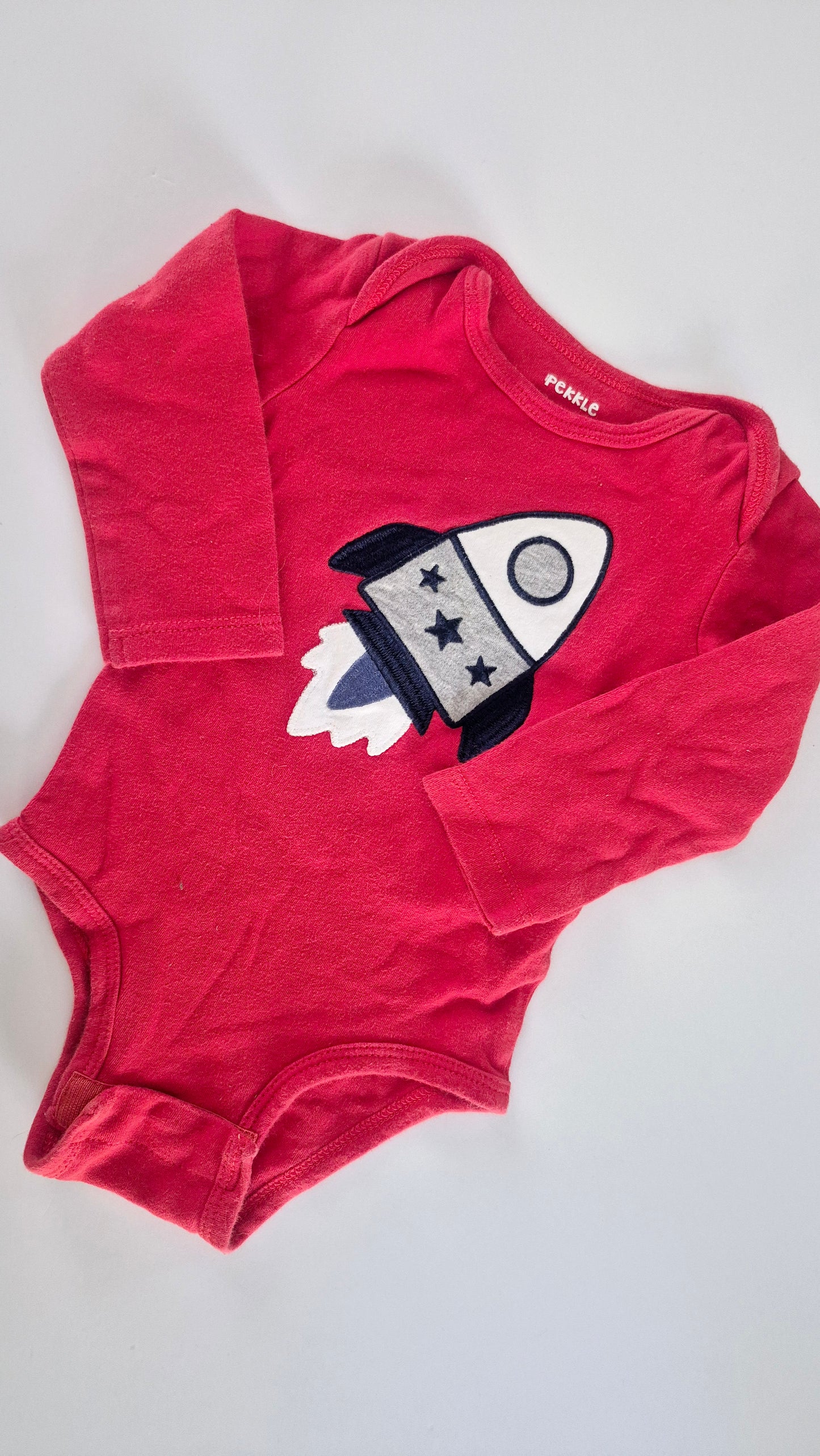 Cache Couche 9 mois Pekkle