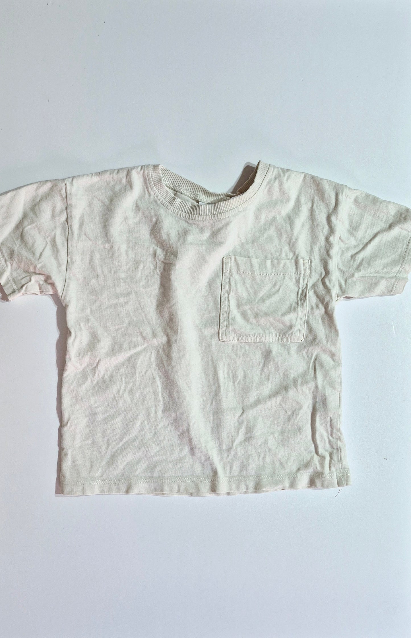 Chandail 3-4T Zara (imparfait voir photo)