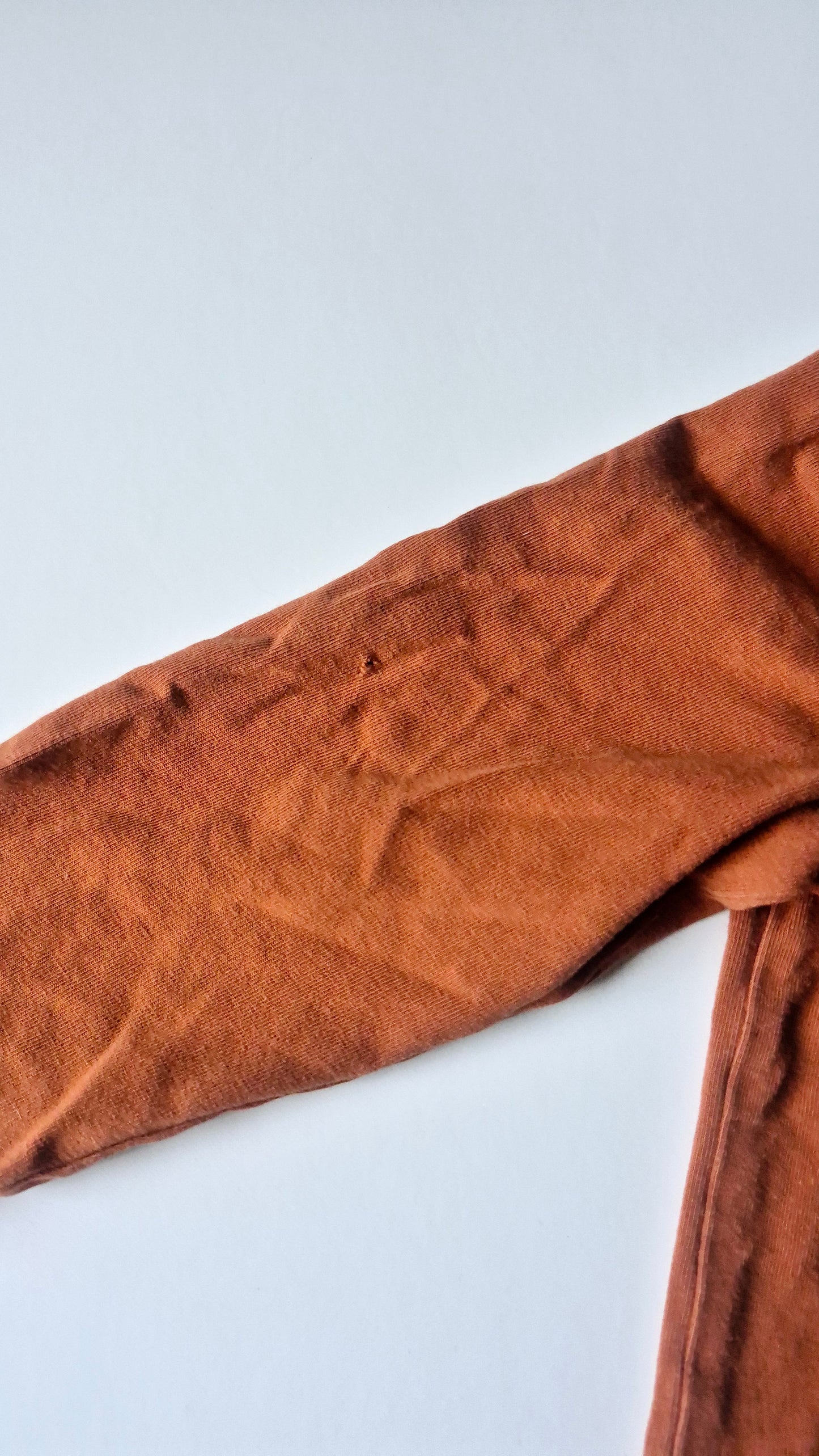 Chandail 18 mois Tag (Imparfait mini trou)