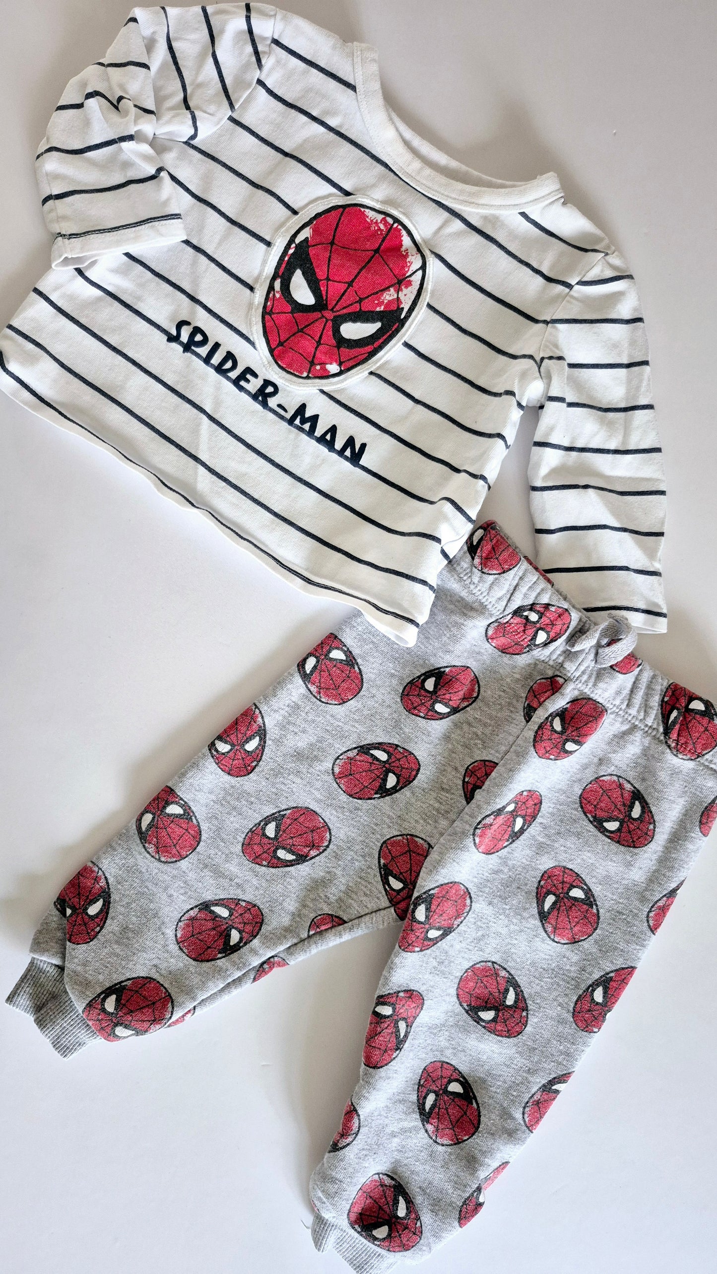Ensemble 9 mois Spiderman