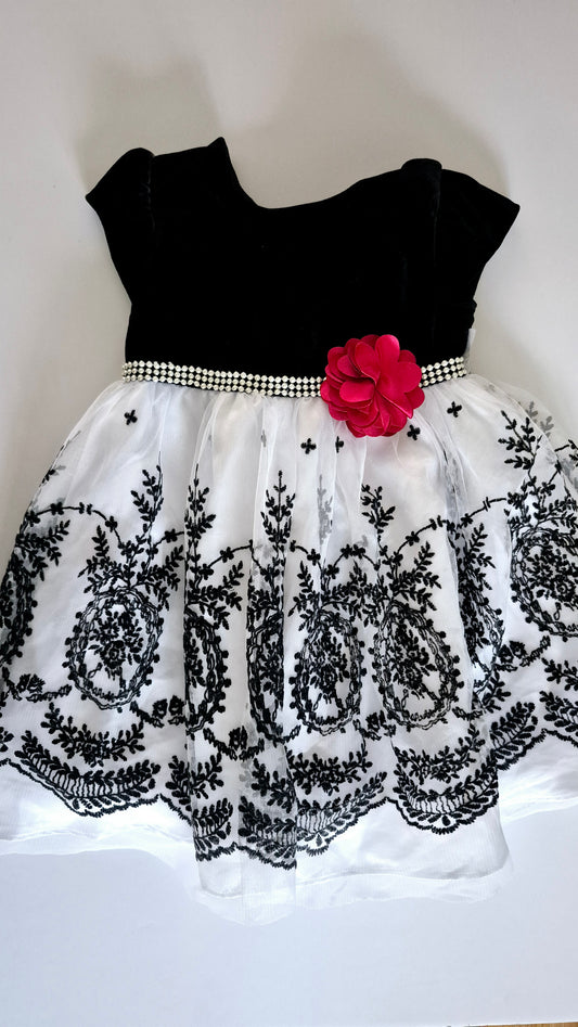 Robe 2T Jona Michelle