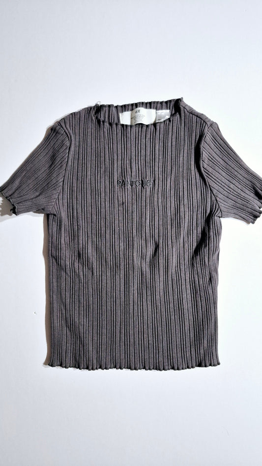 Chandail 4-6T H&M (Imparfait voir photo)