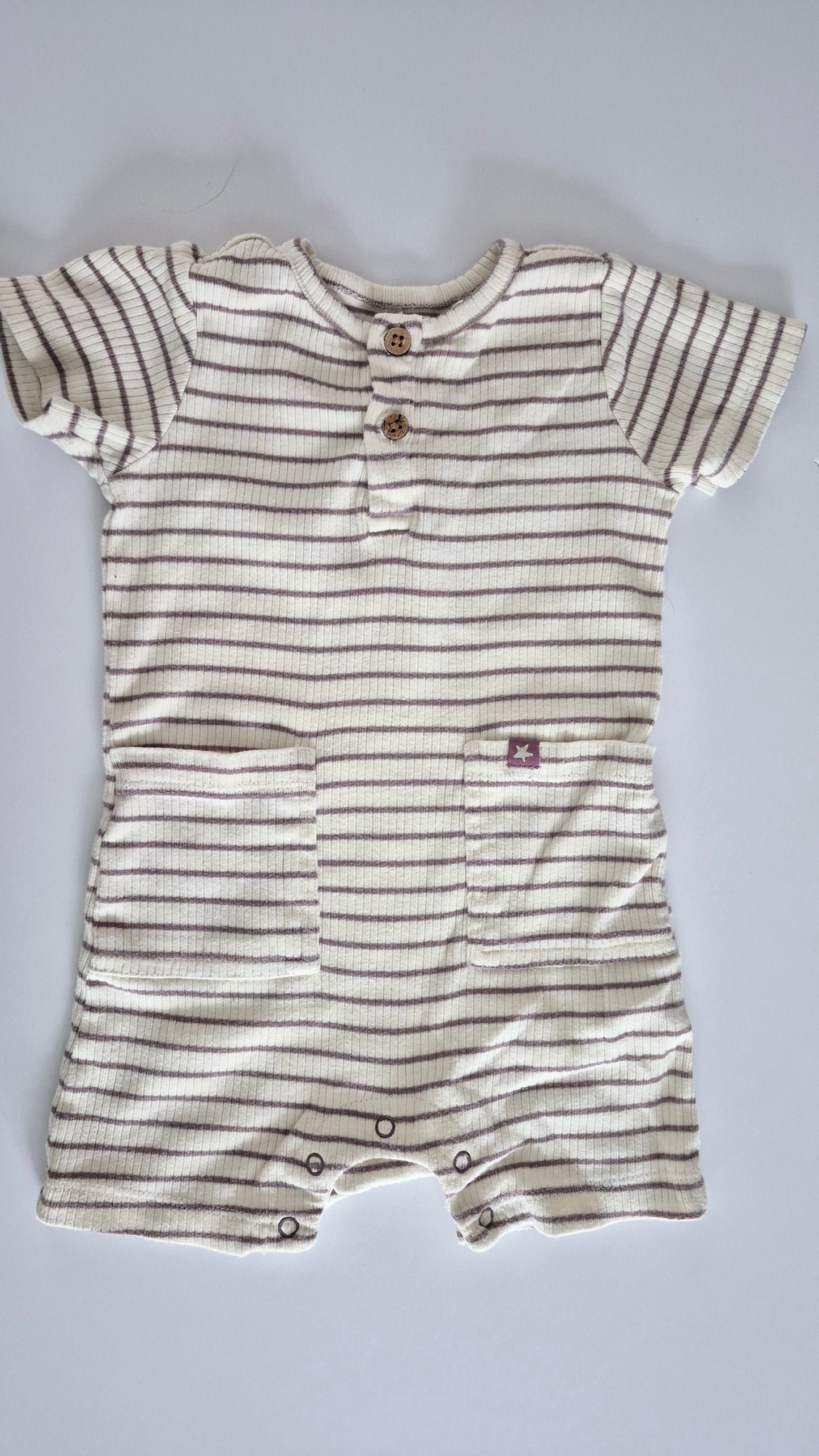 Une Pièce 9 mois Deux Petits Canards