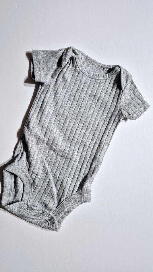 Cache Couche Nouveau-Né Carter's