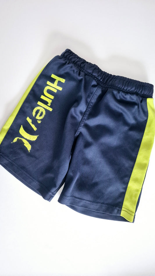 Culotte Courte 4T Hurley (Imparfait voir photo)