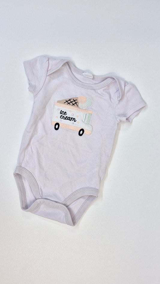 Cache Couche 6 mois Pekkle