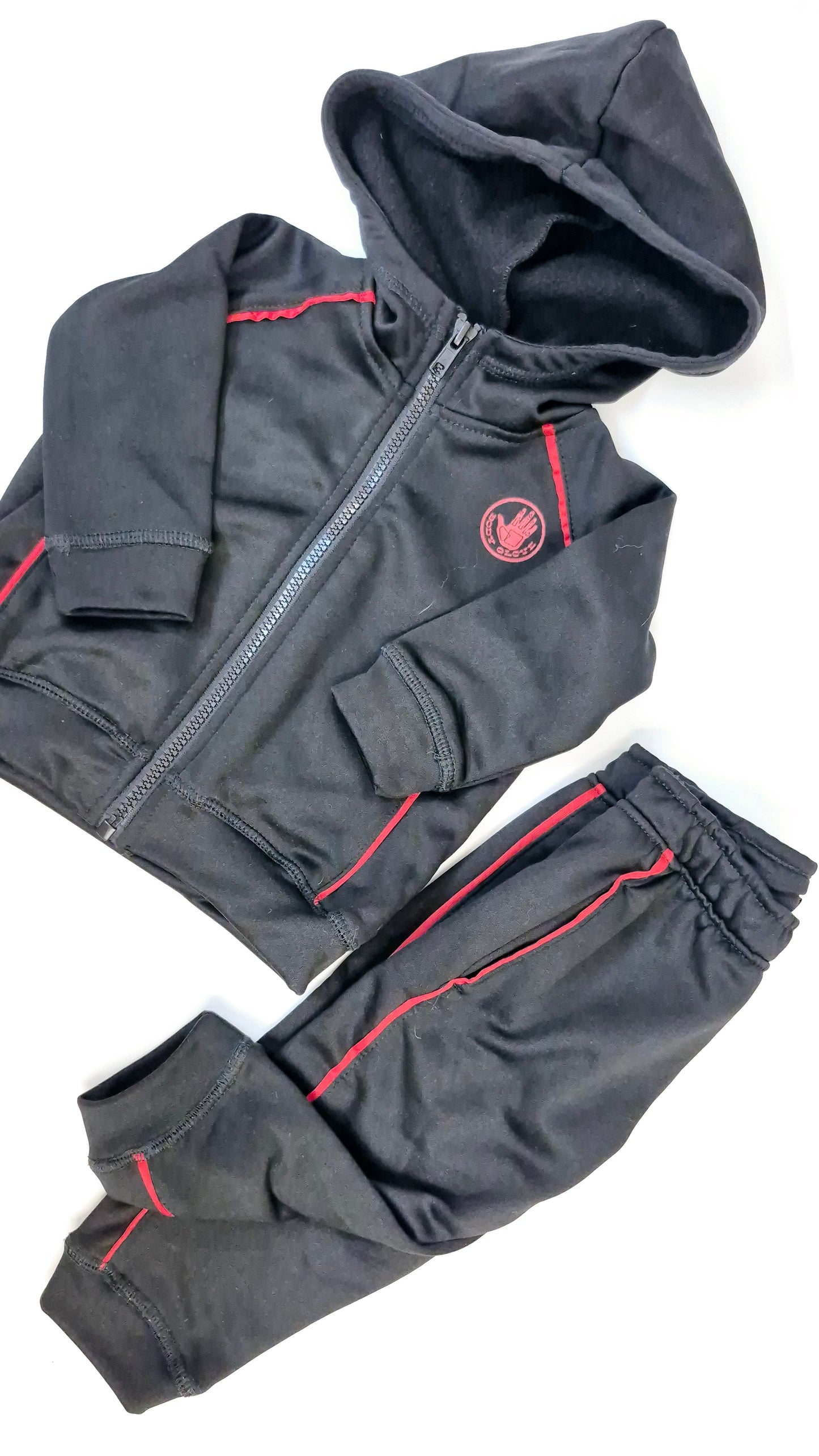 Ensemble 6-9 mois Body Glove (Fait grand)
