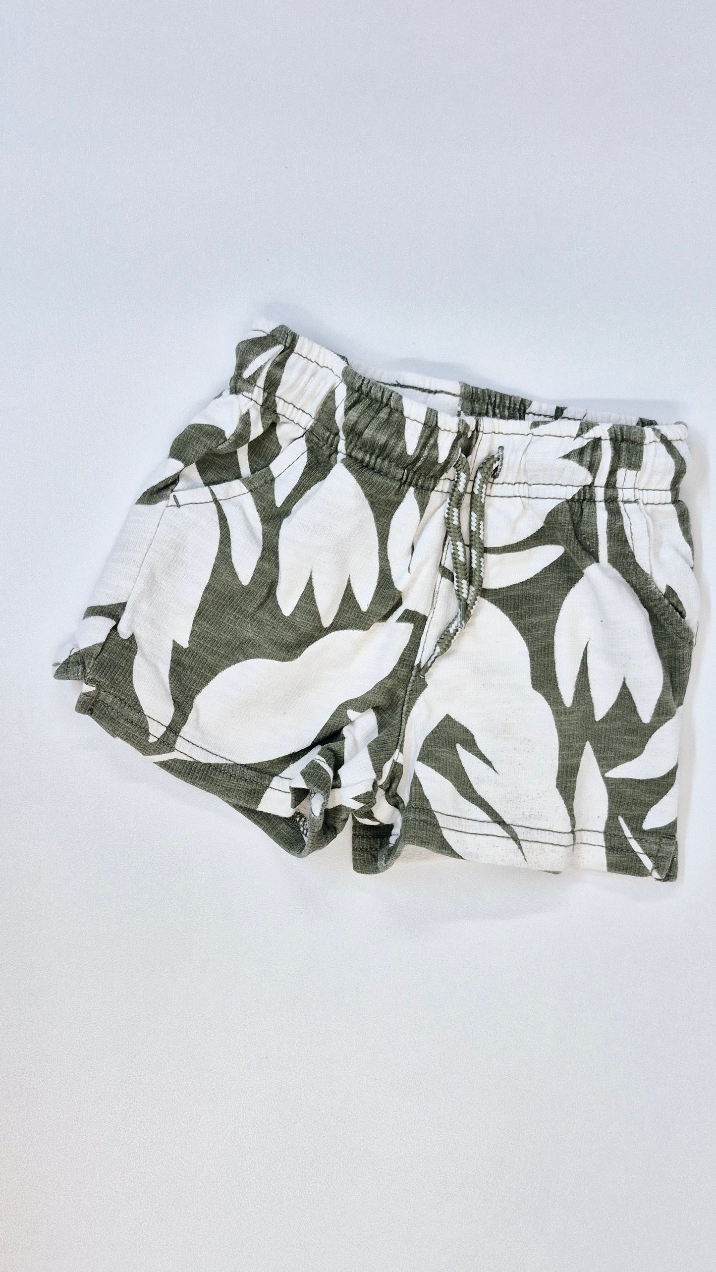 Culotte Courte 18 mois Carter's (Mini tache)