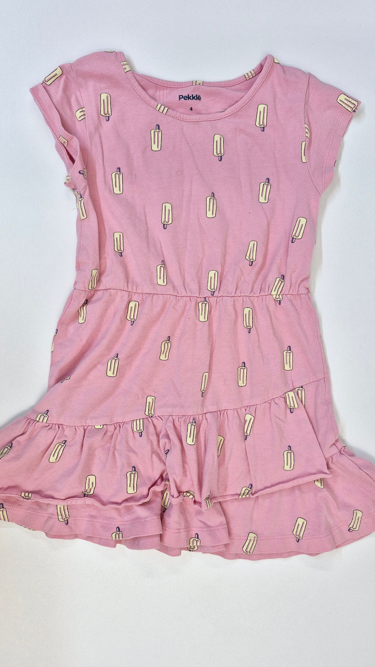 Robe 4T Pekkle