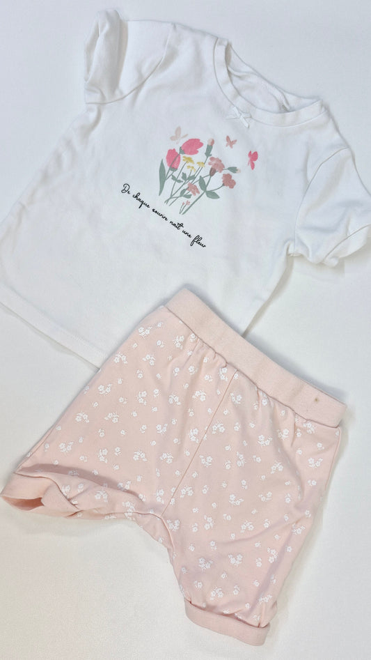 Pyjama 24 mois Blumind  (Petite tsche sur le short)