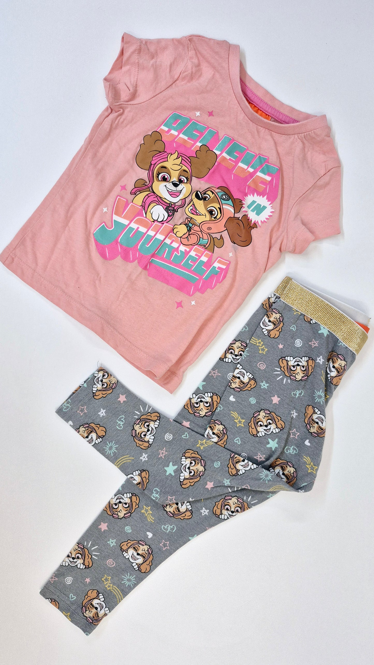 Pyjama 2-3T Nickelodeon (Imparfait voir photo)