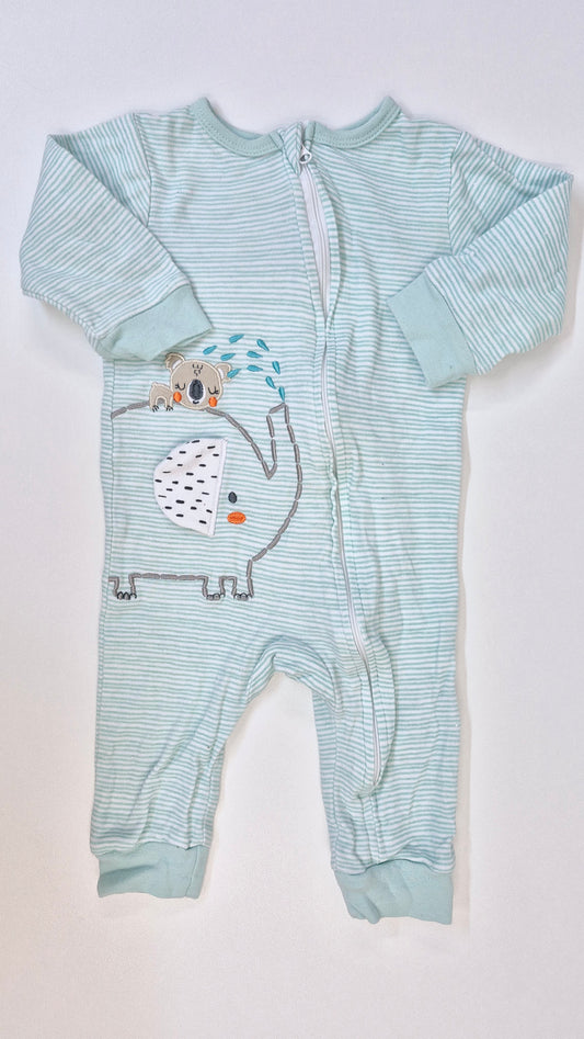 pyjama 6-9 mois Minoti