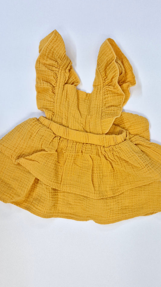 Robe 3-6 mois Shein (Fait grand)