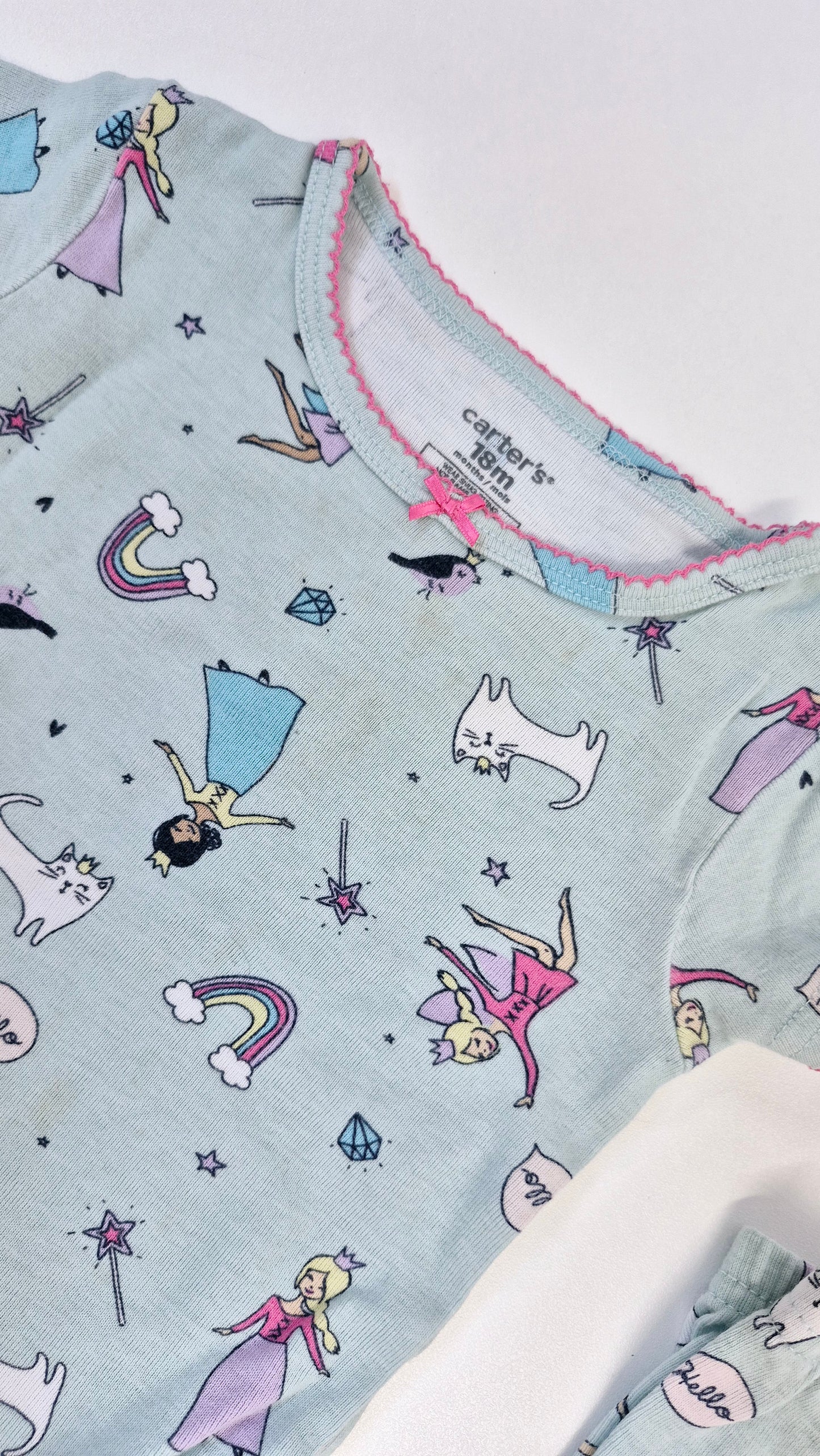Pyjama 18 mois Carter's (Imparfait voir photo)